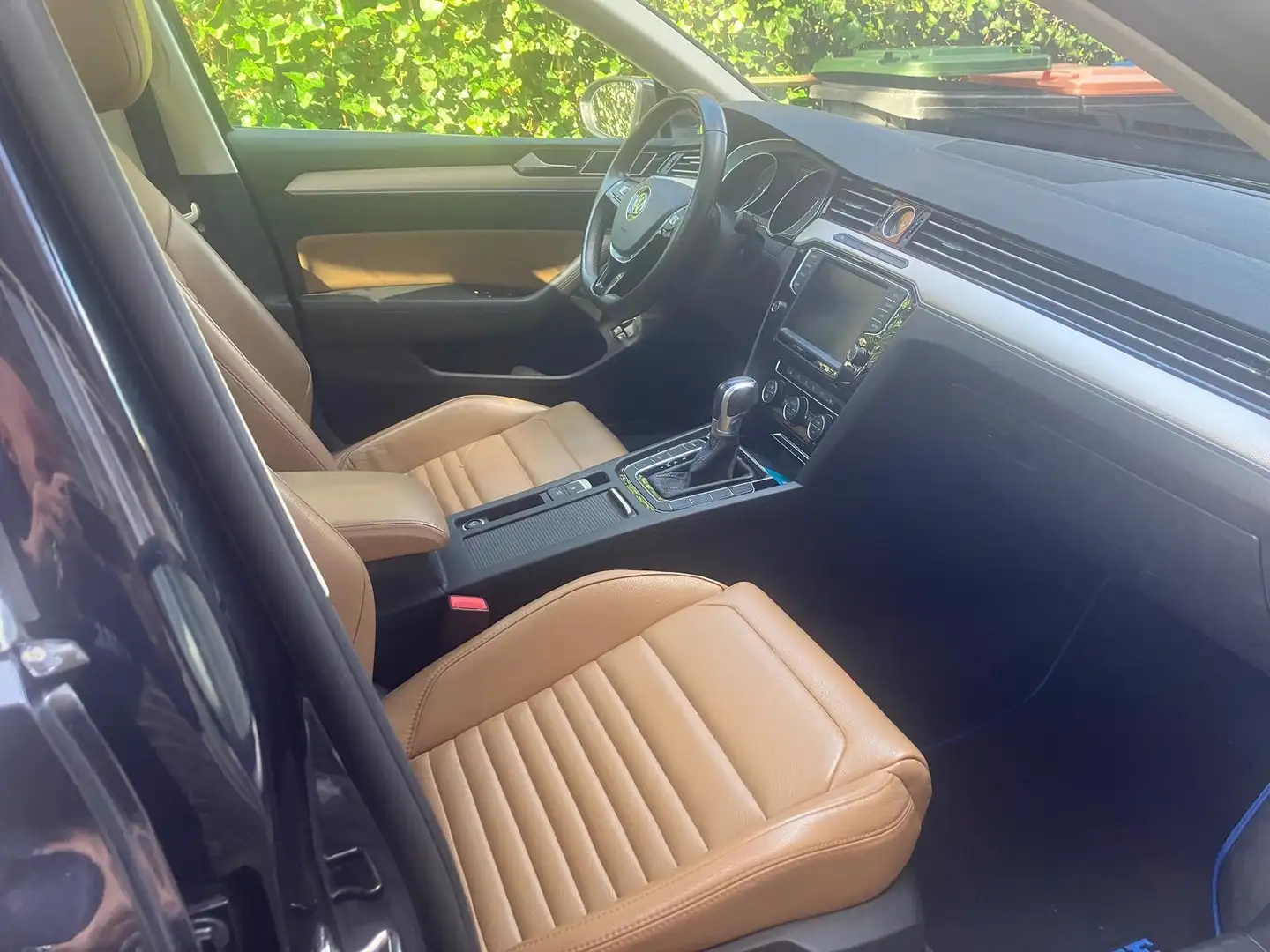 Volkswagen Passat Passat 1.4 TSI GTE Highline Open dak en trekhaak Zwart - 2