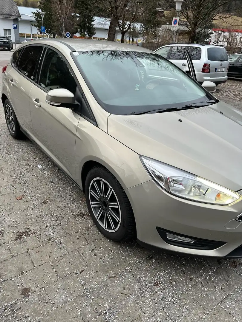 Ford Focus 1,0 EcoBoost Trend Silber - 2