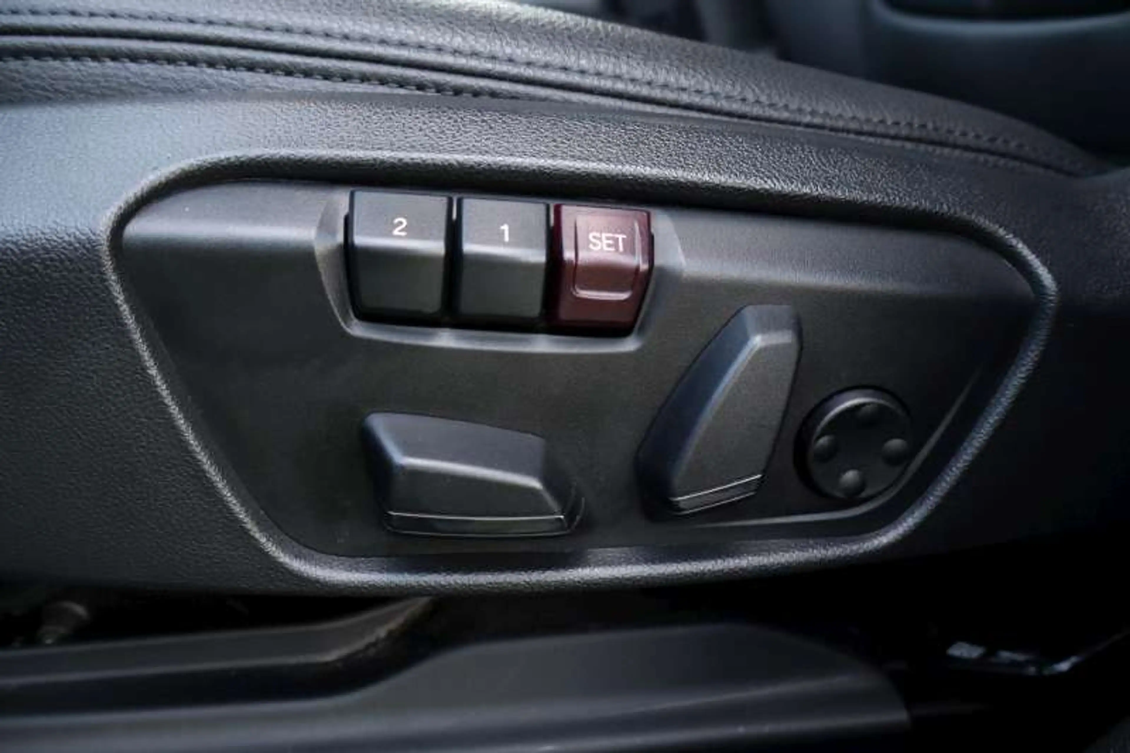 BMW X1 sDrive 18iA X-Line Leder/NaviPlus/LED/HeadUp/KeyLess/Camera/MemorySeats/DAB — photo 14