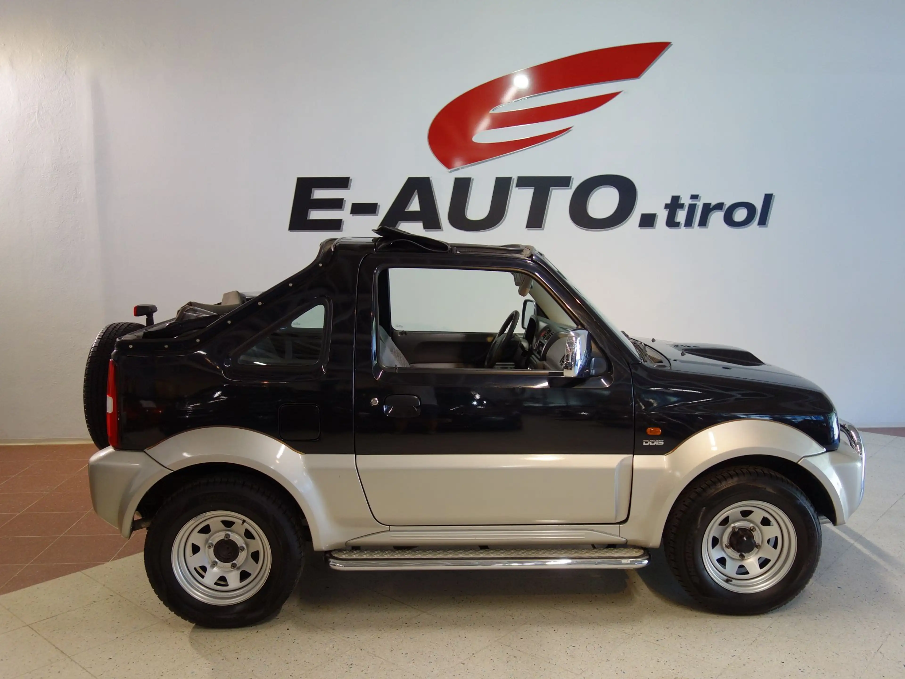 Suzuki Jimny 1,5 LX DDiS *CABRIO *SELTENHEIT *WENIG KM *UNTERS — photo 11