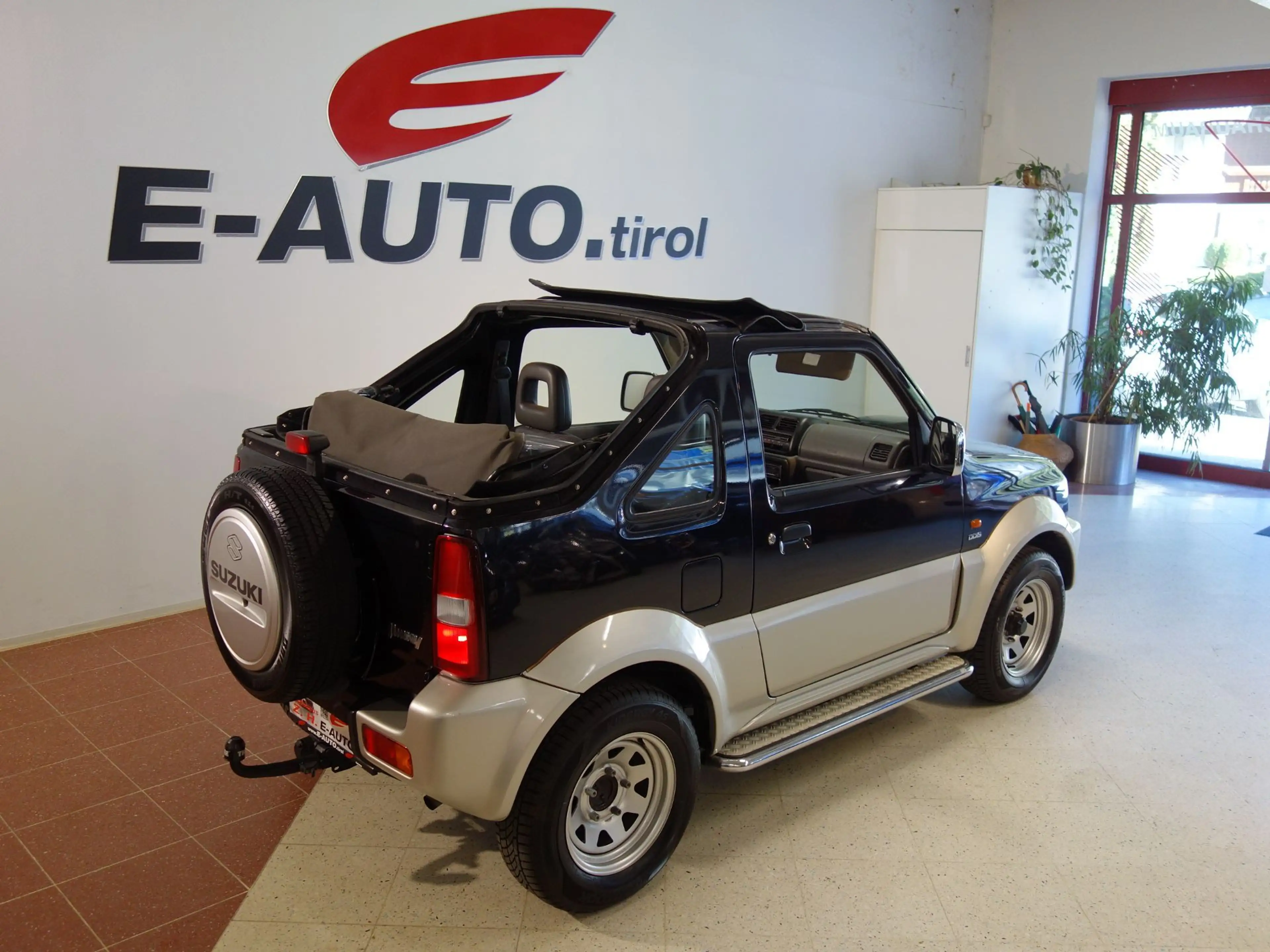 Suzuki Jimny 1,5 LX DDiS *CABRIO *SELTENHEIT *WENIG KM *UNTERS — photo 10