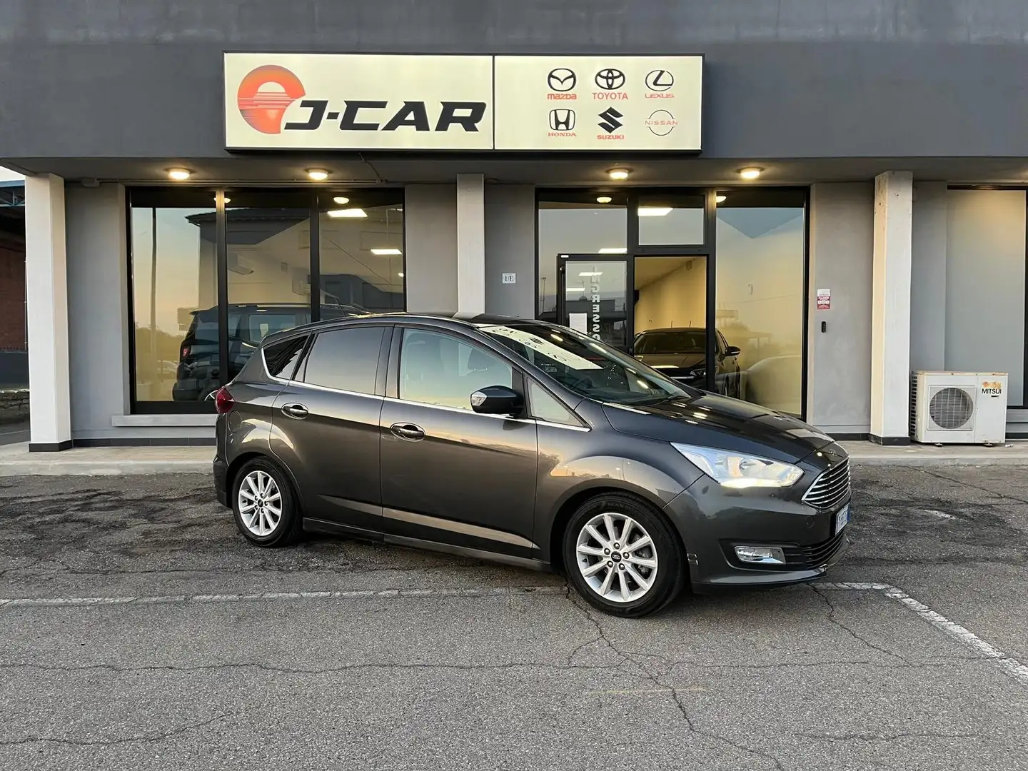 Ford C-Max C-Max III 2015 1.6 Titanium Gpl 120cv Gris - 1