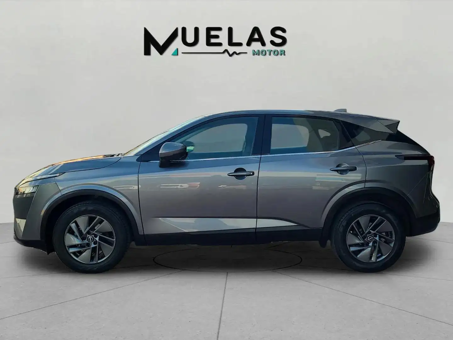 Nissan Qashqai 1.3 DIG-T mHEV 12V N-Connecta 4x2 Aut. 116kW Gris - 2