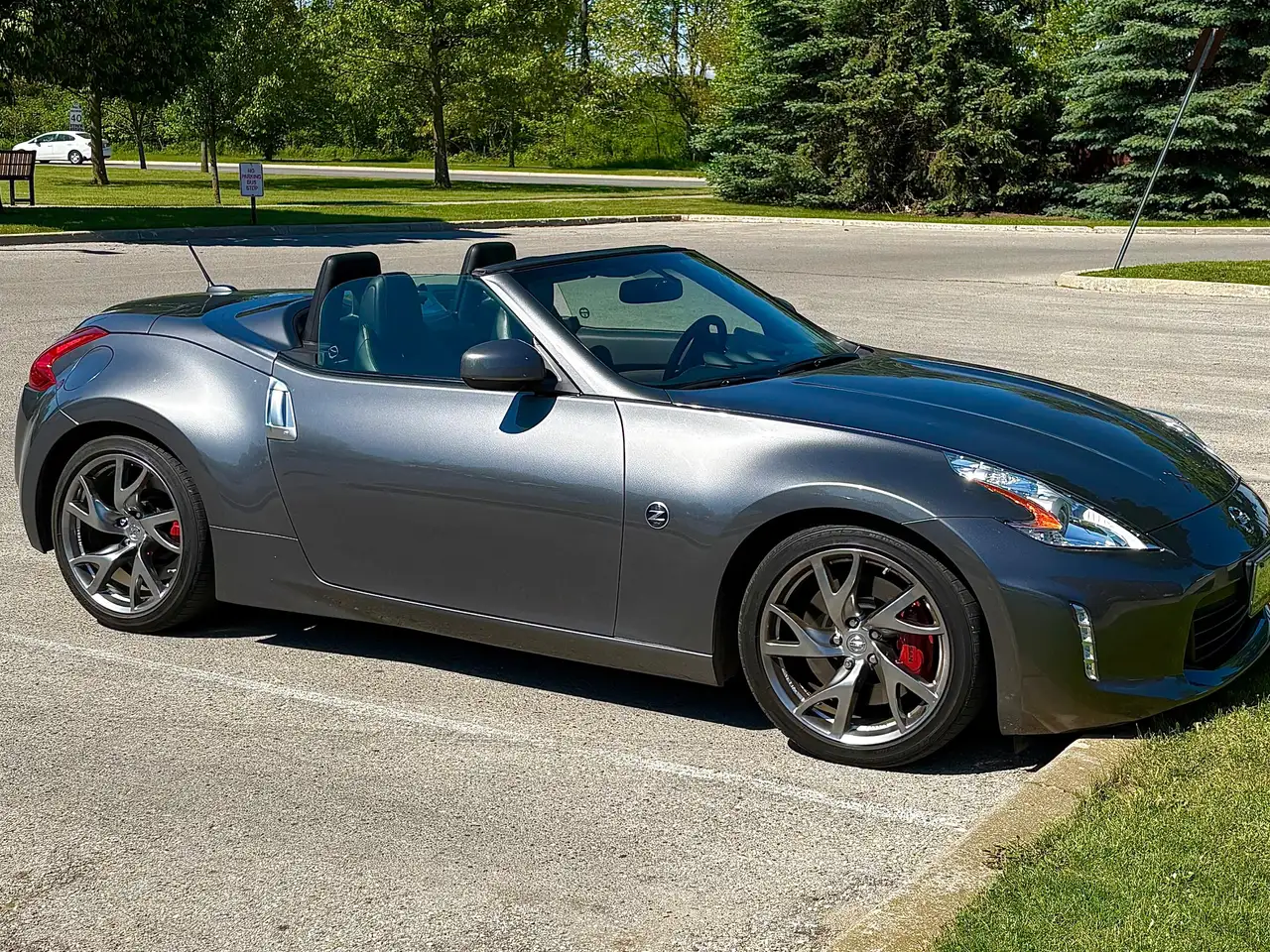 Nissan 370Z photo Nissan 370Z
