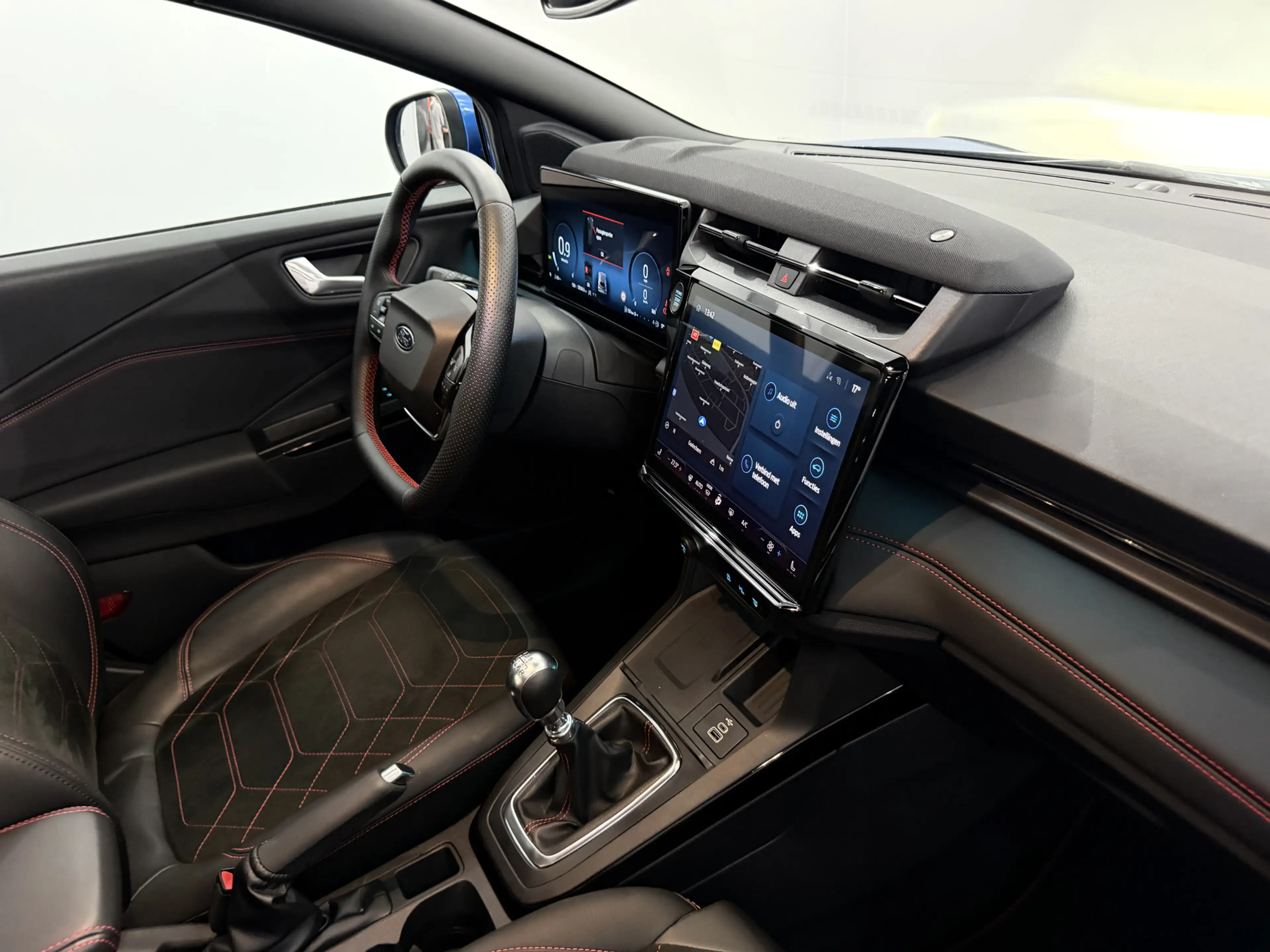 Ford Puma 1.0 EcoBoost Hybrid ST-Line X Facelift Panoramadak — photo 10