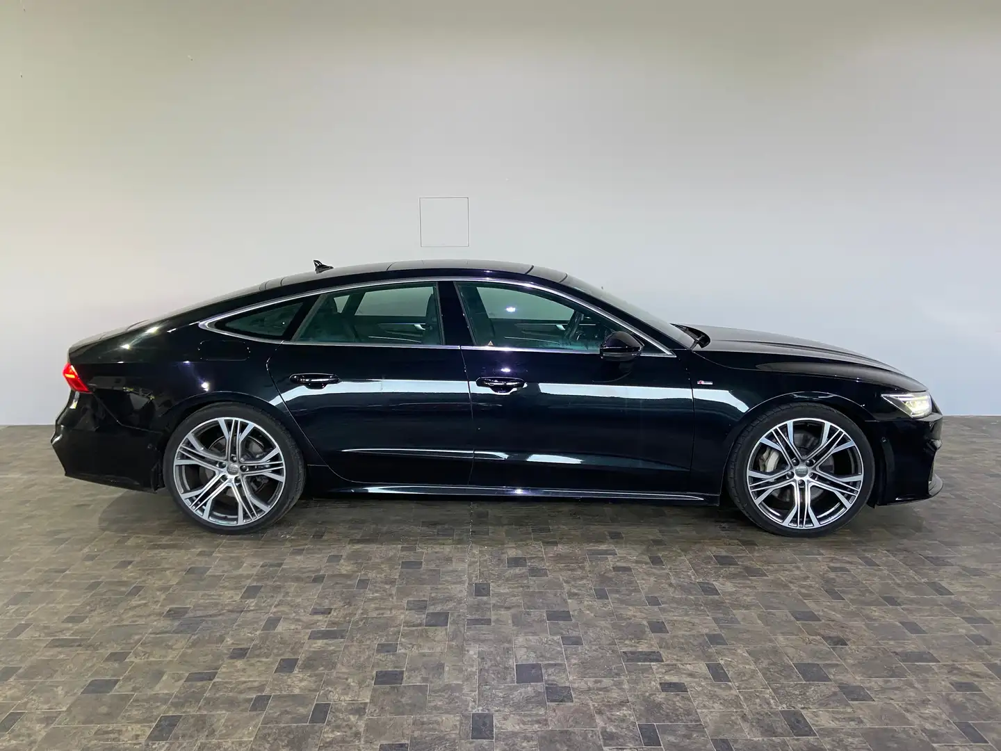 Audi A7 55 TFSI quattro S-Line, Pano, Matrix, LED Schwarz - 2