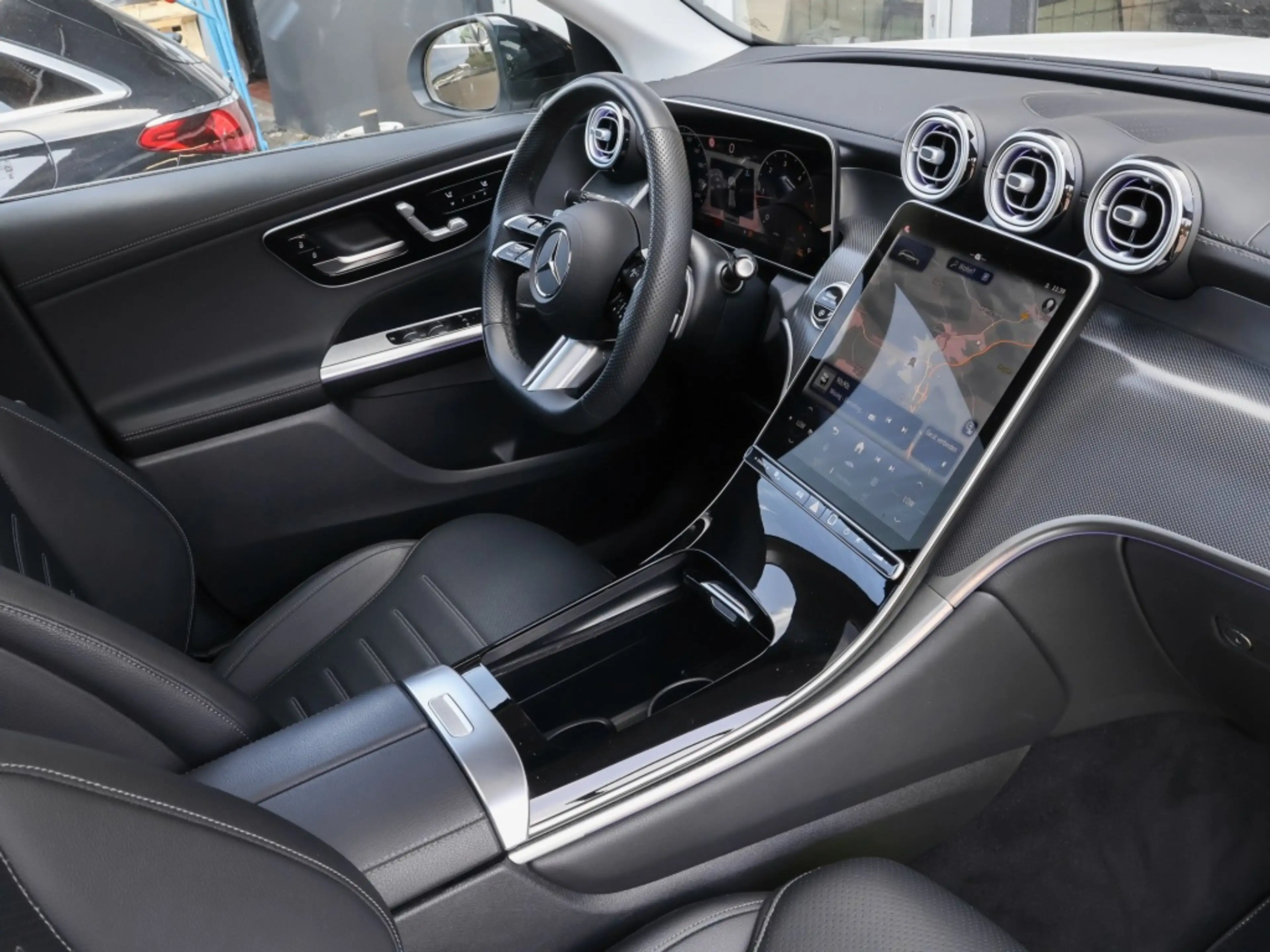 Mercedes-Benz GLC 450 d 4M AMG-Sport/Pano/Burm/AHK/Sitzklima — photo 4