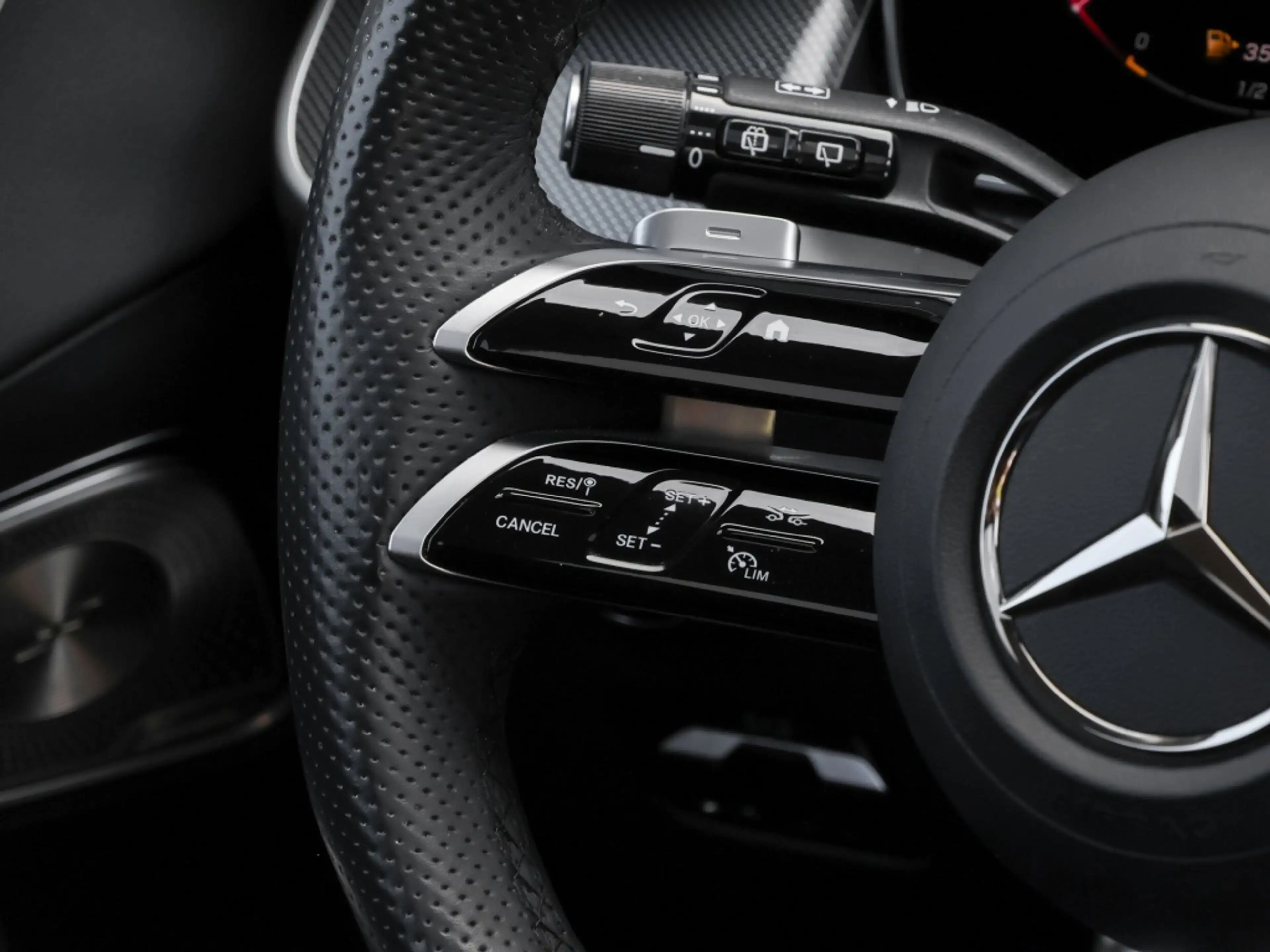 Mercedes-Benz GLC 450 d 4M AMG-Sport/Pano/Burm/AHK/Sitzklima — photo 12