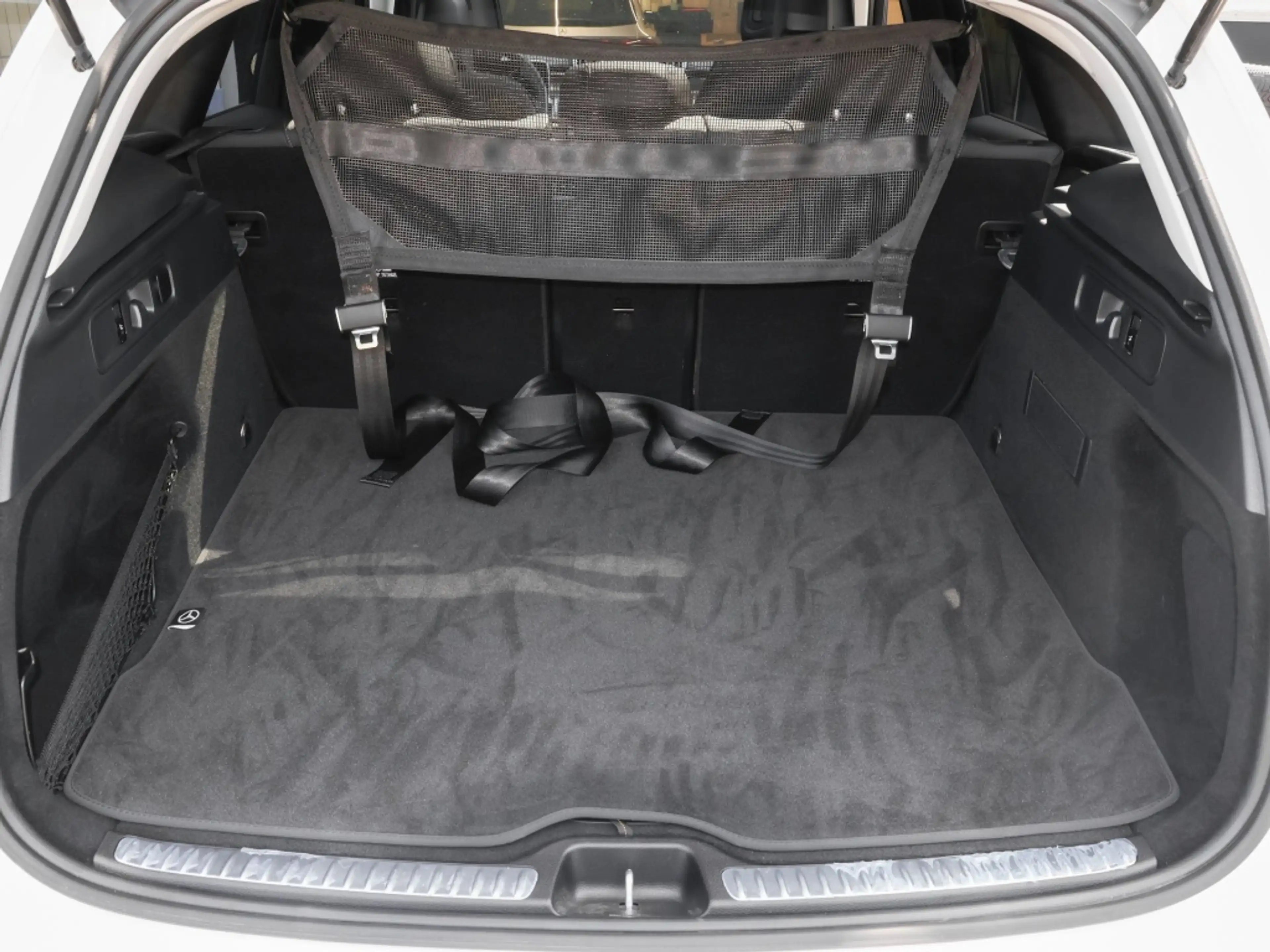 Mercedes-Benz GLC 450 d 4M AMG-Sport/Pano/Burm/AHK/Sitzklima — photo 14