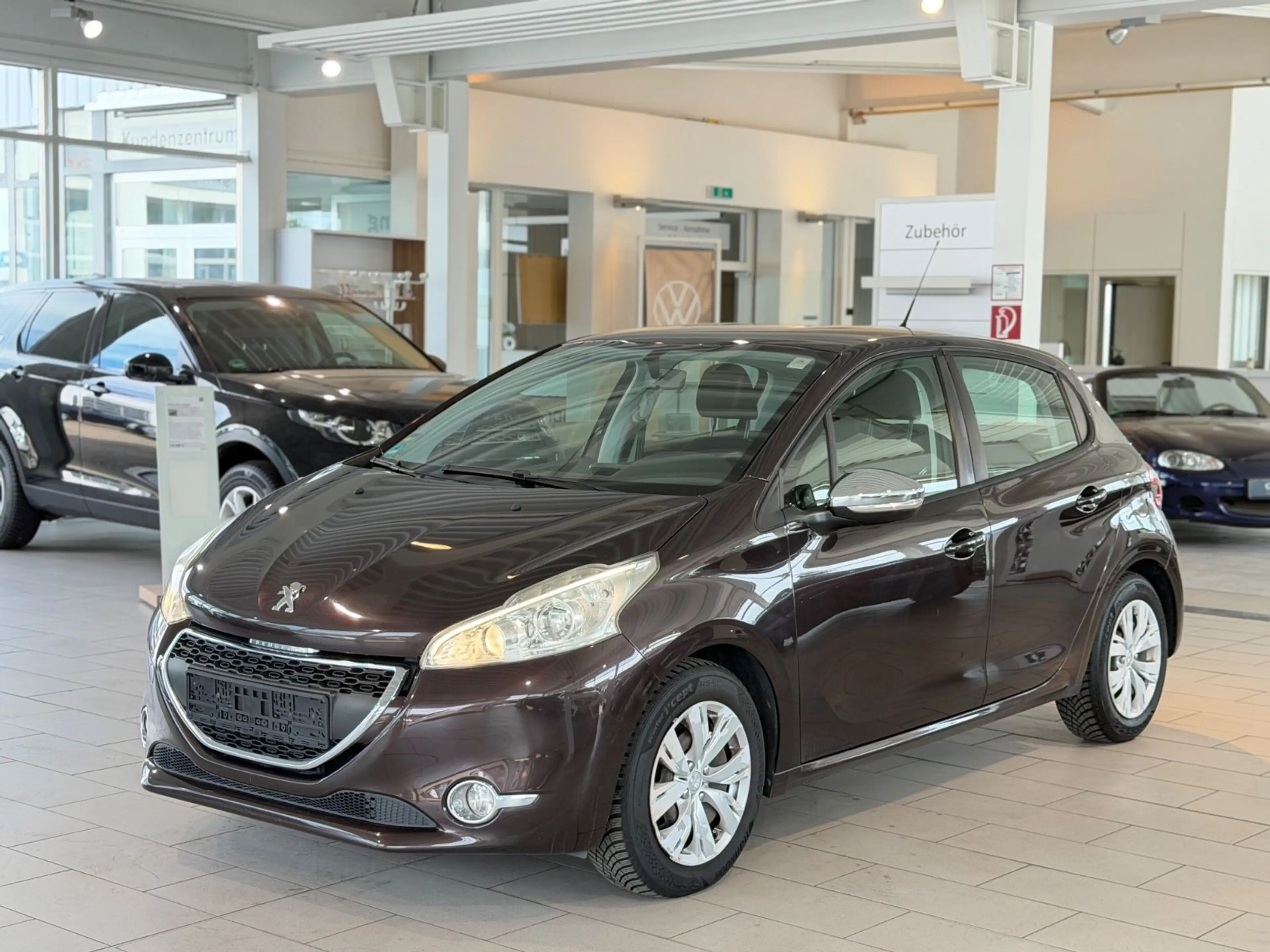 Peugeot 208 1.2 Active 82 VTi*KLIMA*USB*TOUCH*SPORT*TEMP — photo 2