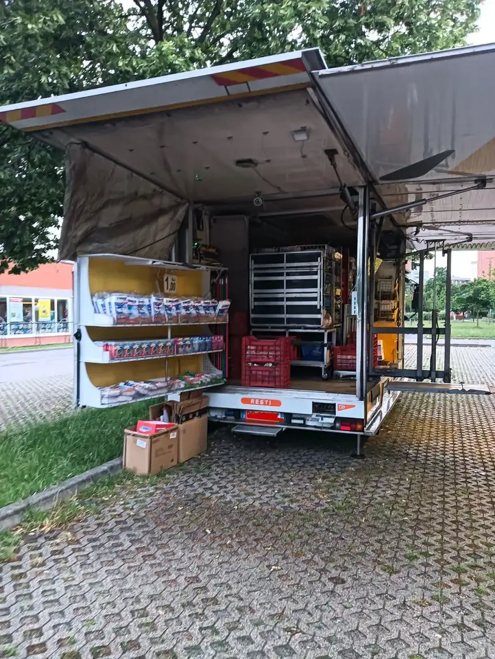 Iveco Eurocargo 100/150 Resti, foto 3