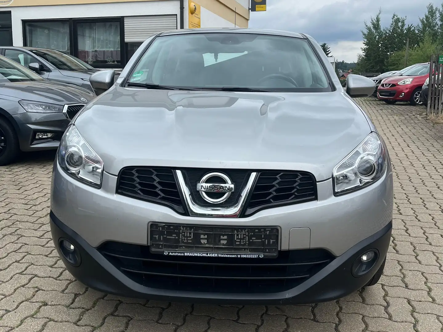 Nissan Qashqai Acenta 2,0l NUR AN HÄNDLER Grau - 1