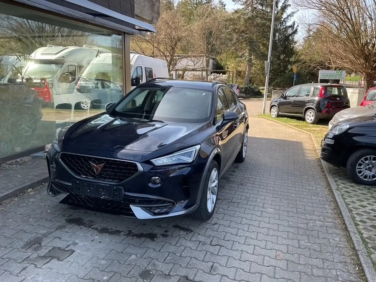 CUPRA Formentor 1,5 TSI ACT DSG Blau - 1
