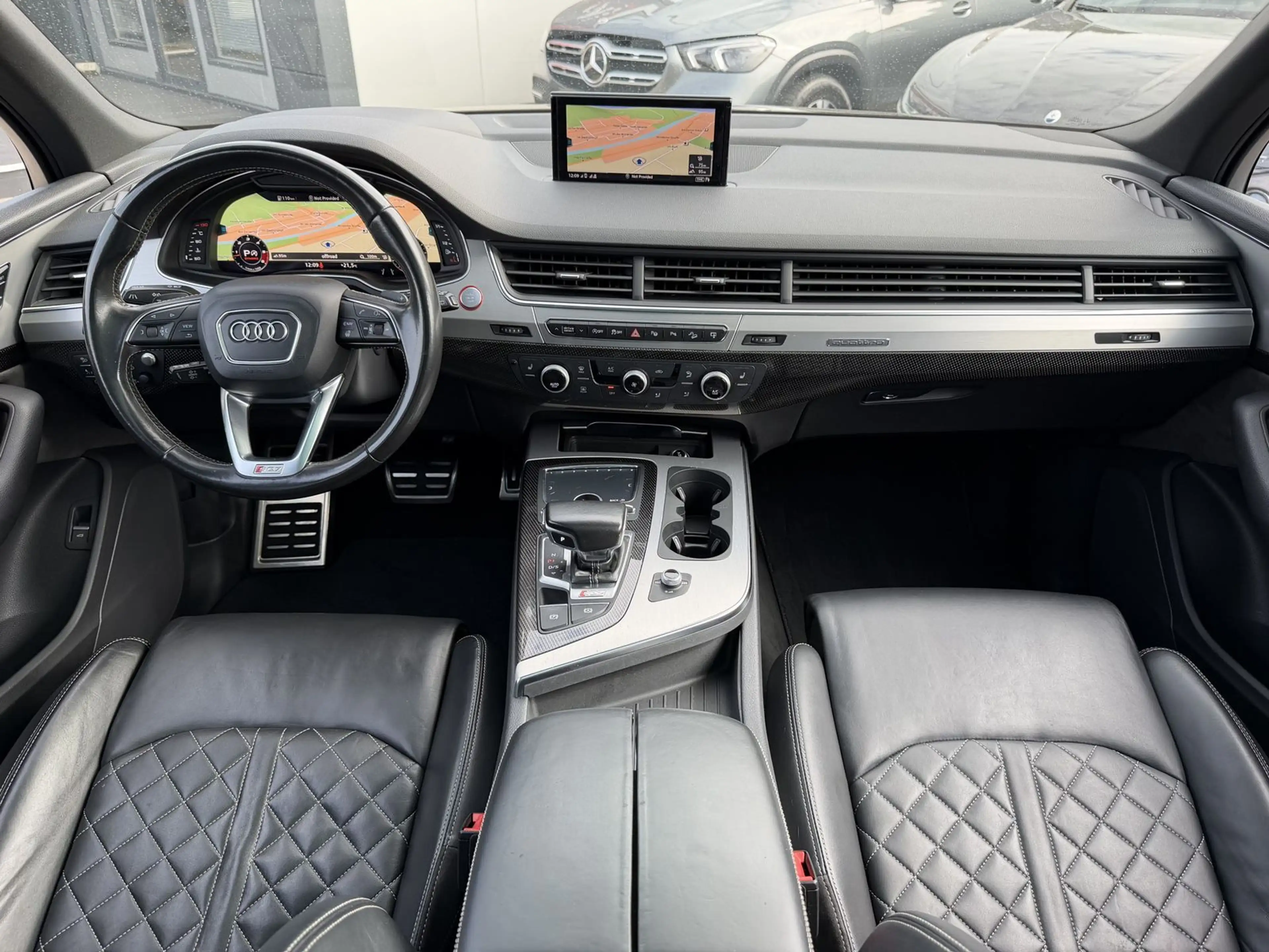 Audi SQ7 Sportsitze+|Pano|Nightvision|360°|Matrix|ACC — photo 3
