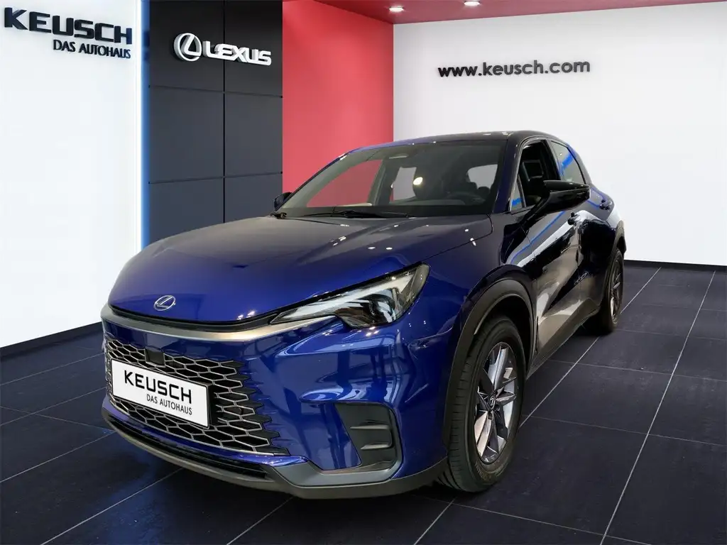 Lexus LBX 0 из Европы — купить под ключ