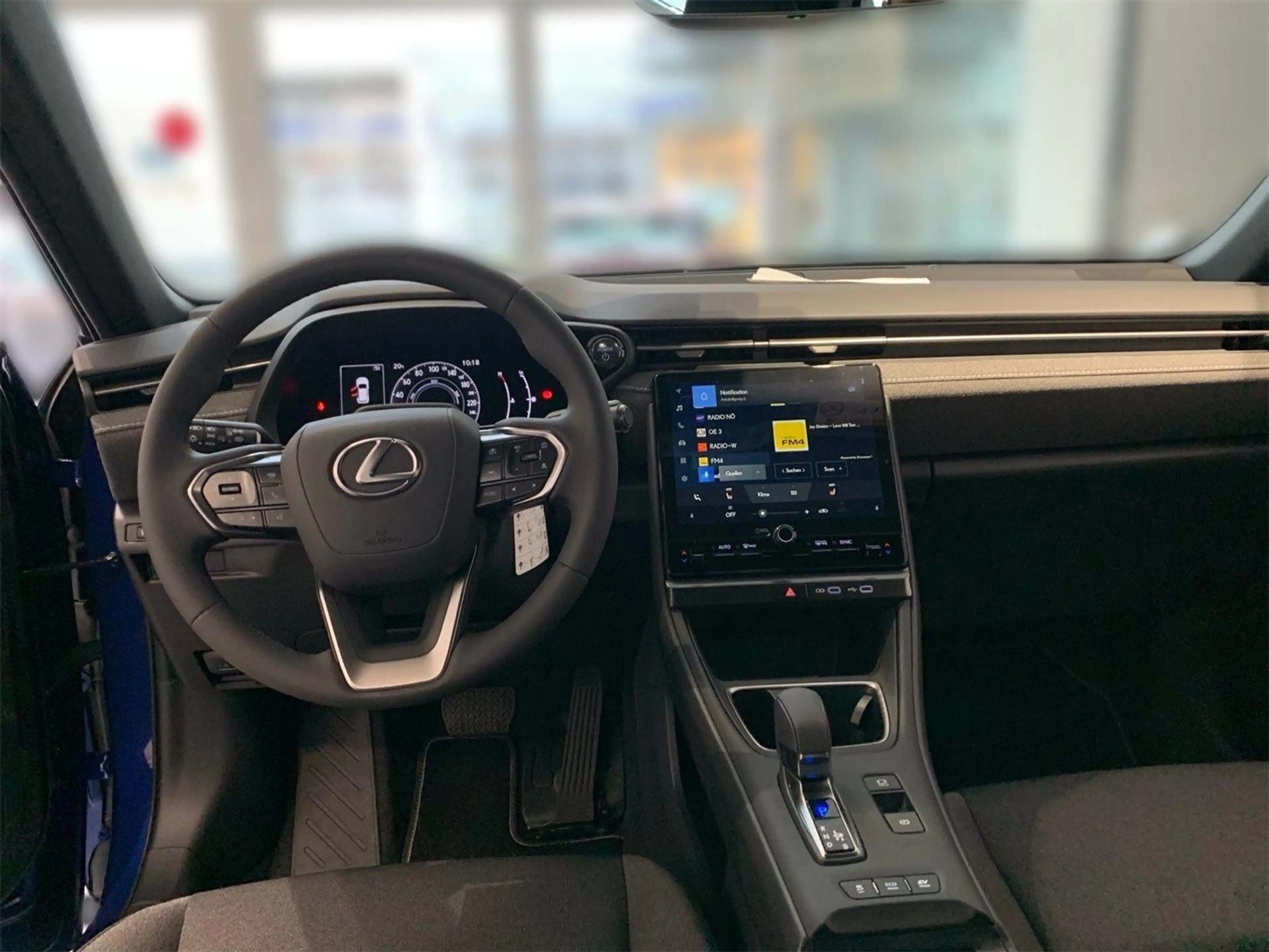 Lexus LBX Lbx Basis — photo 8
