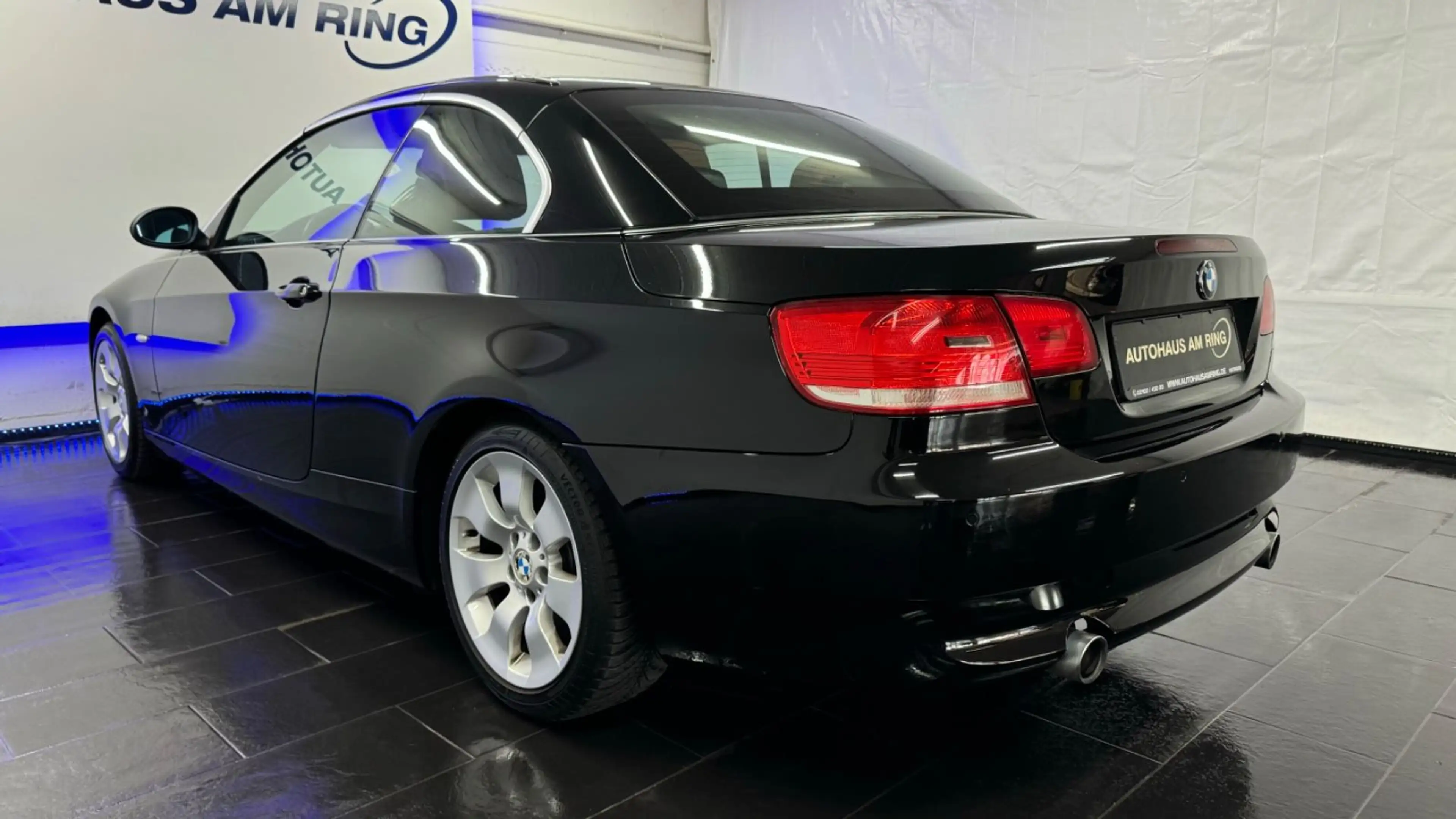 BMW 335 i Aut Cabrio 1H 57TKM MEMO KEY NAVI-PROF XENO — photo 11