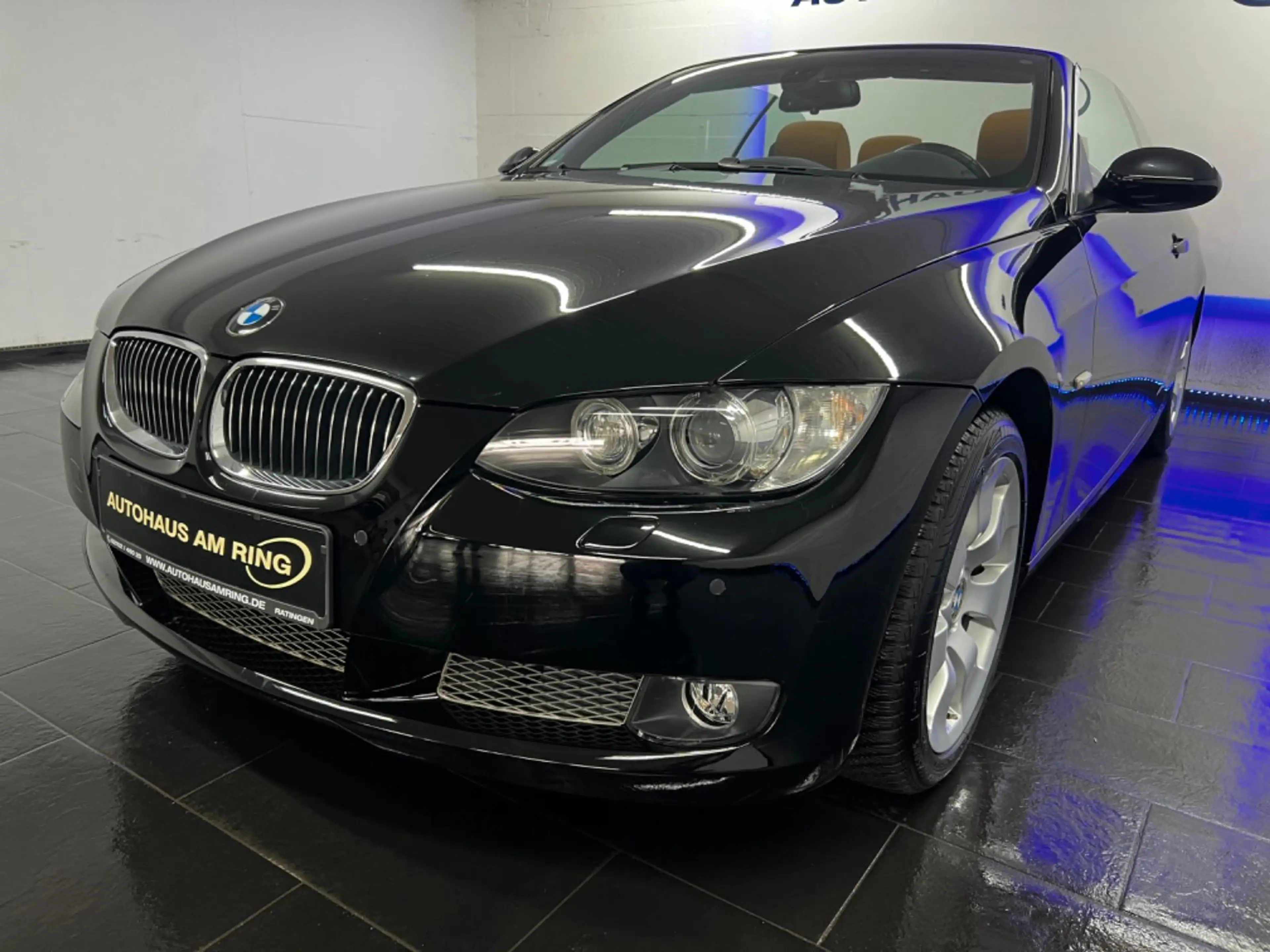 BMW 335 i Aut Cabrio 1H 57TKM MEMO KEY NAVI-PROF XENO — photo 2