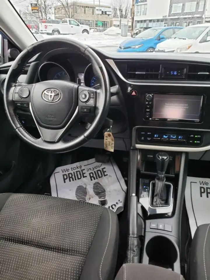 Toyota Corolla снимка Toyota Corolla