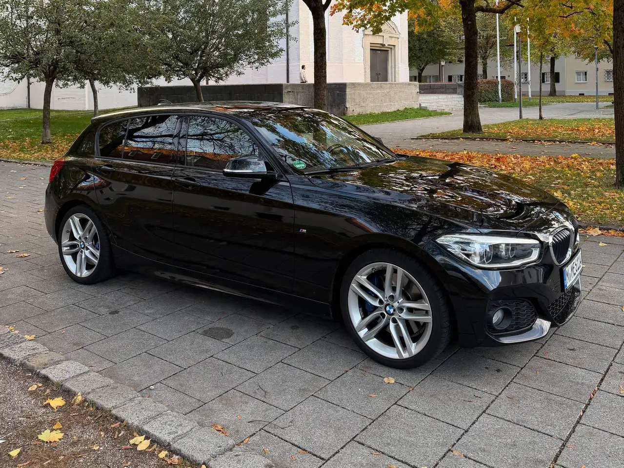 BMW 120