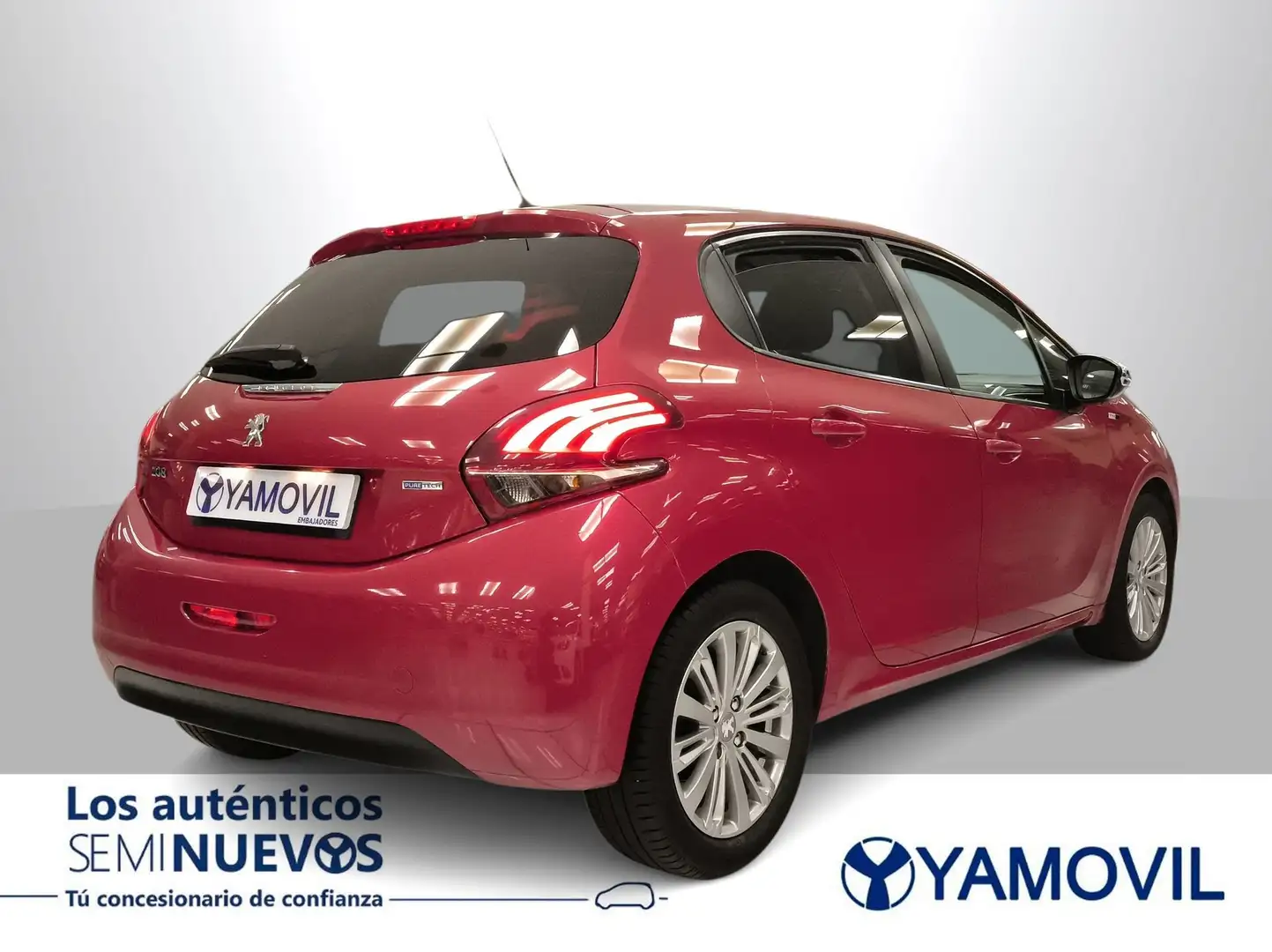 Peugeot 208 1.2 PureTech Style 82 Rojo - 2