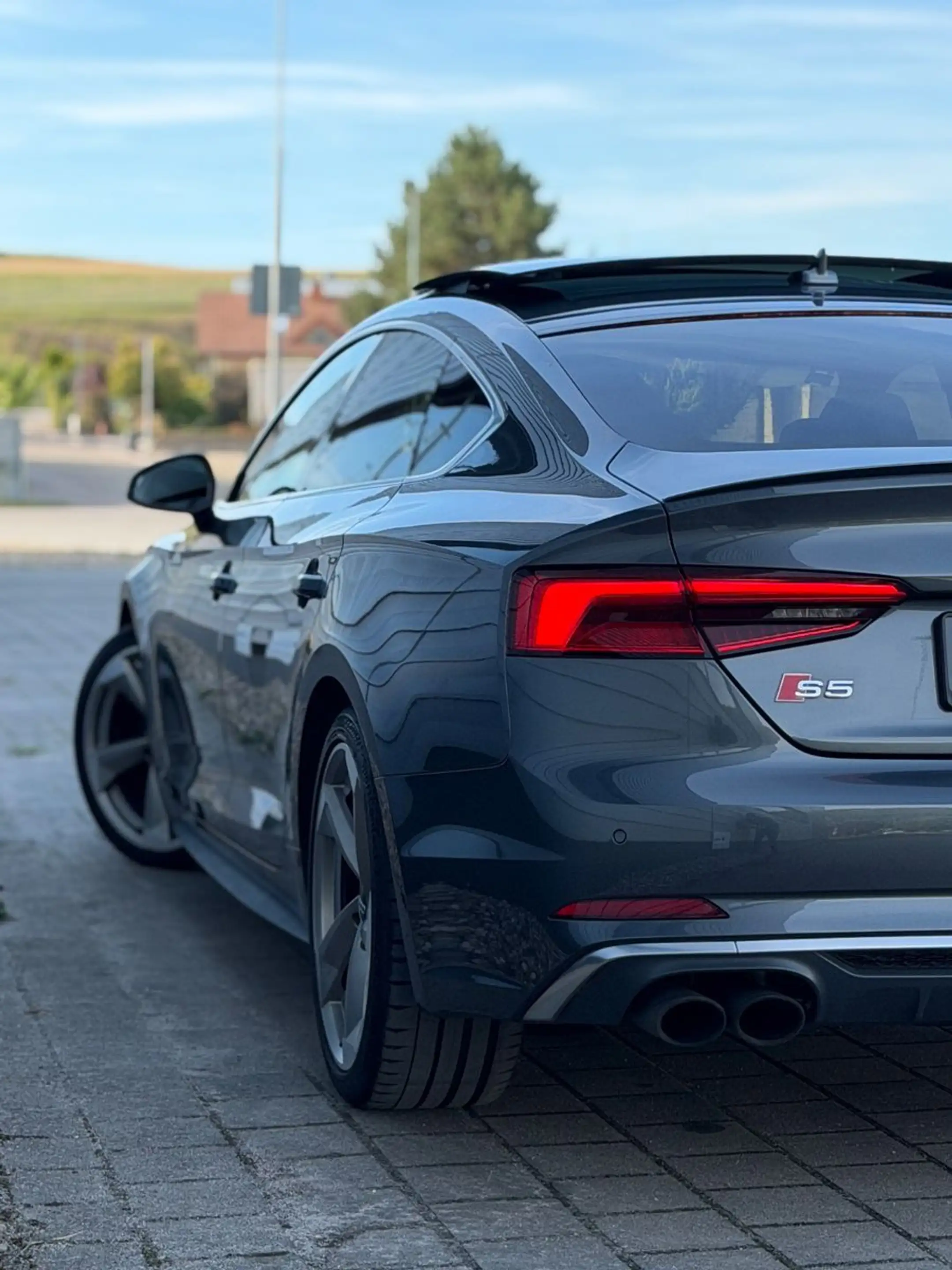 Audi S5 3.0 TFSI quattro ACC B&O Pano AHK Kamera — photo 12