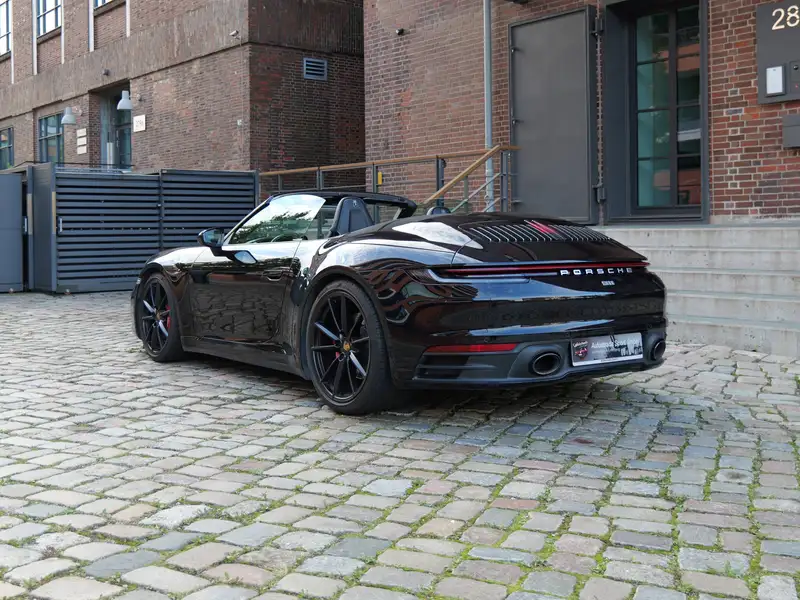 Porsche 911 Carrera 4S Cabriolet – Foto 4