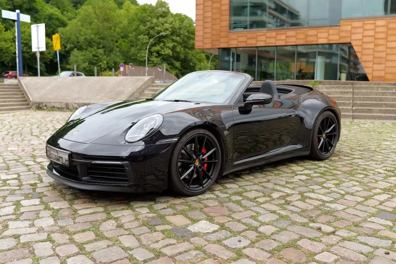 Porsche 911 Carrera 4S Cabriolet