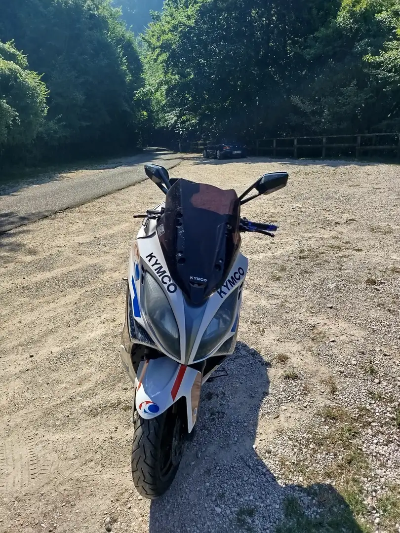 Kymco Xciting 400i Alb - 2