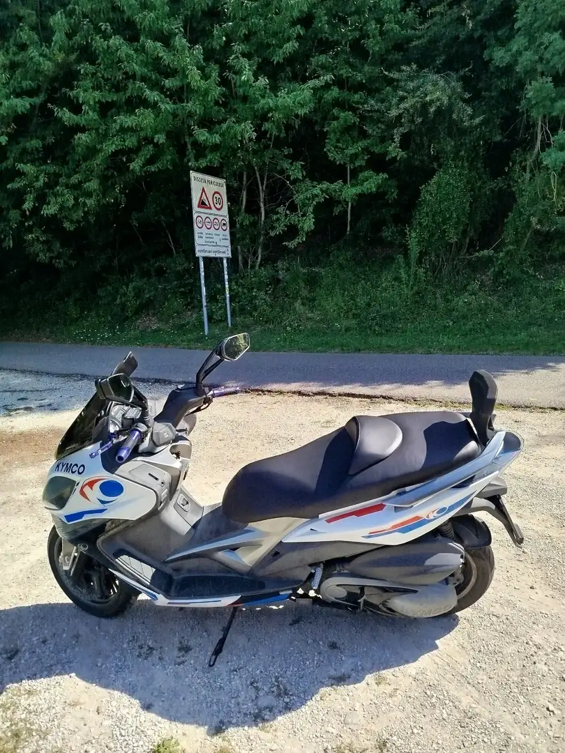 Kymco Xciting 400i Alb - 1