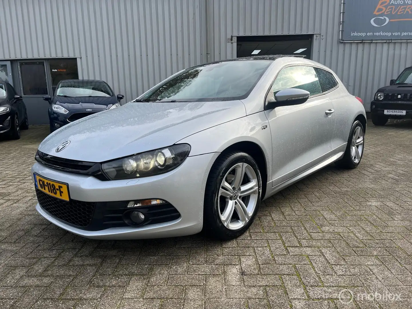 Volkswagen Scirocco 1.4 TSI R-LINE Grau - 1