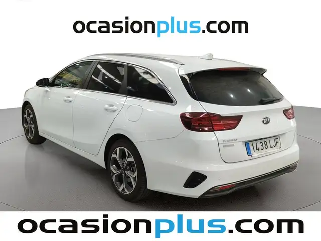 Kia Ceed view 3
