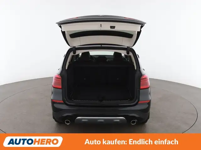 BMW X3 view 16