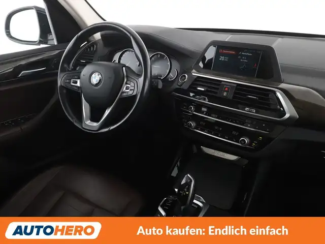 BMW X3 view 13