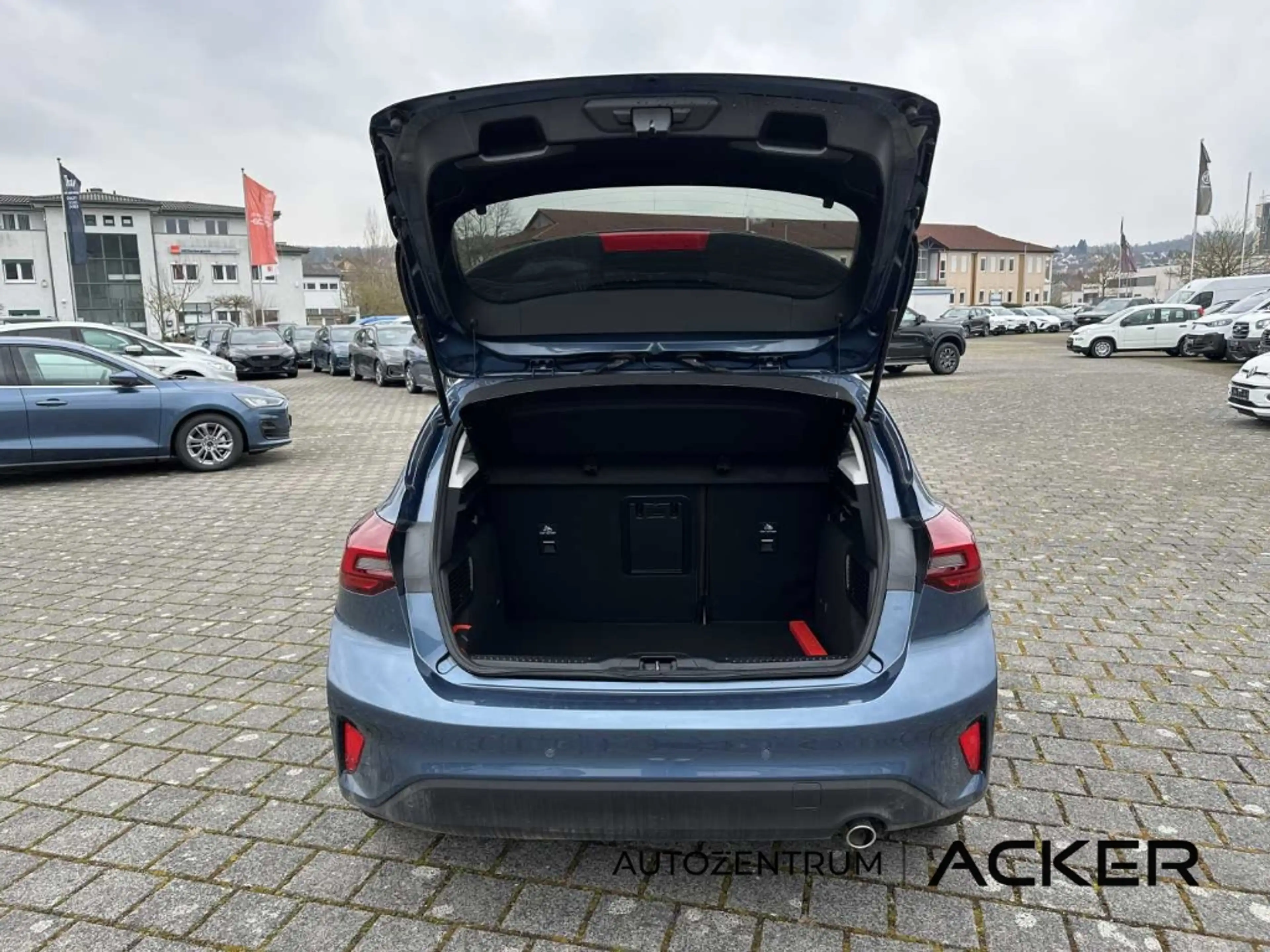 Ford Focus 1.5 EcoBlue Titanium X AT8 4J.Gar.-46%*! — photo 13