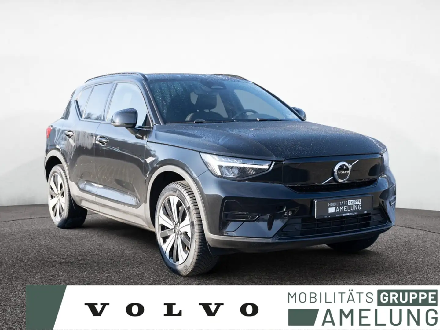 Volvo XC40 Plus Recharge Pure Electric 2WD Schwarz - 1