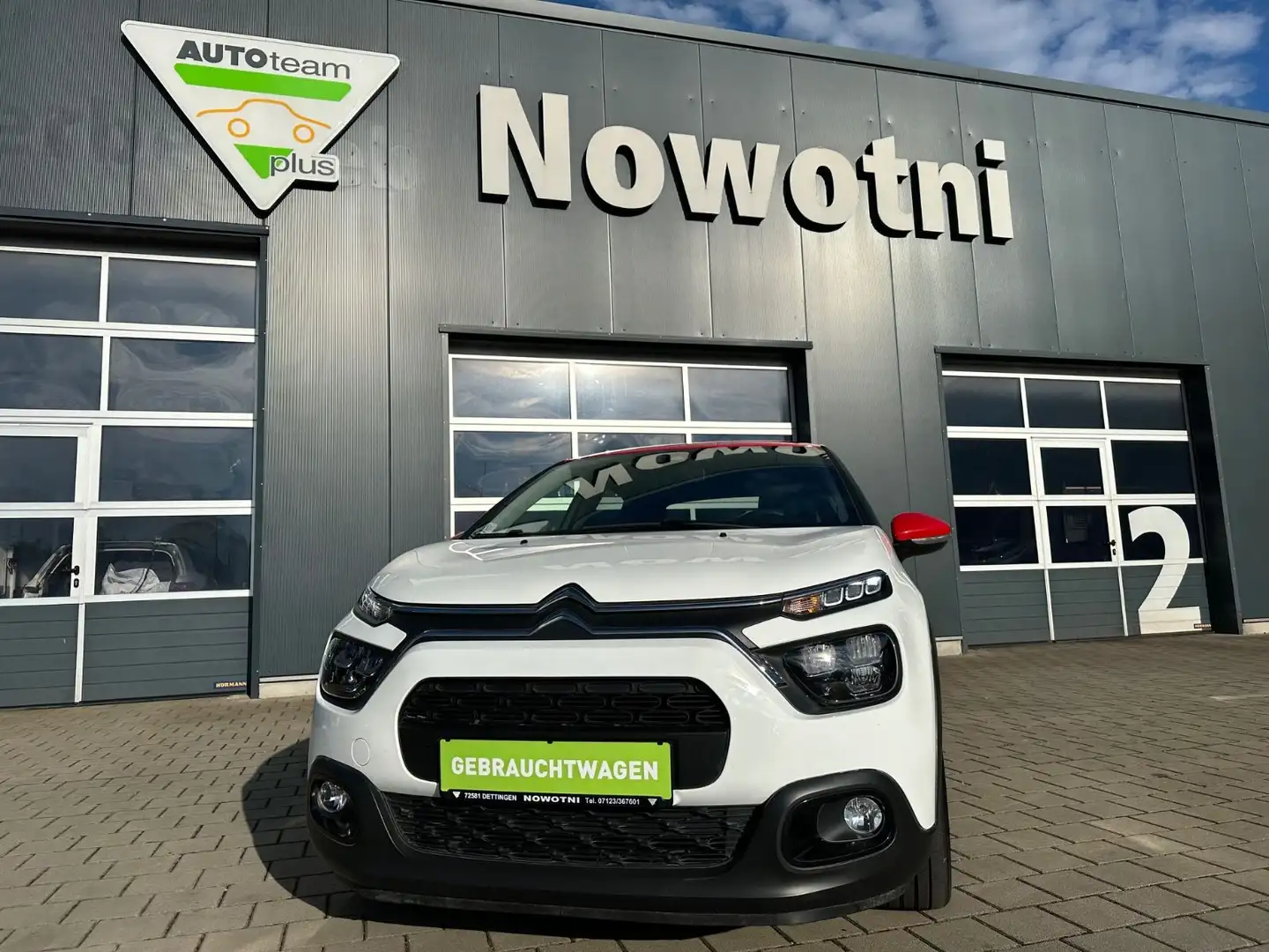 Citroen C3 PureTech 110 EAT6 Shine - S&S 110HP AUTOMATIK Weiß - 2