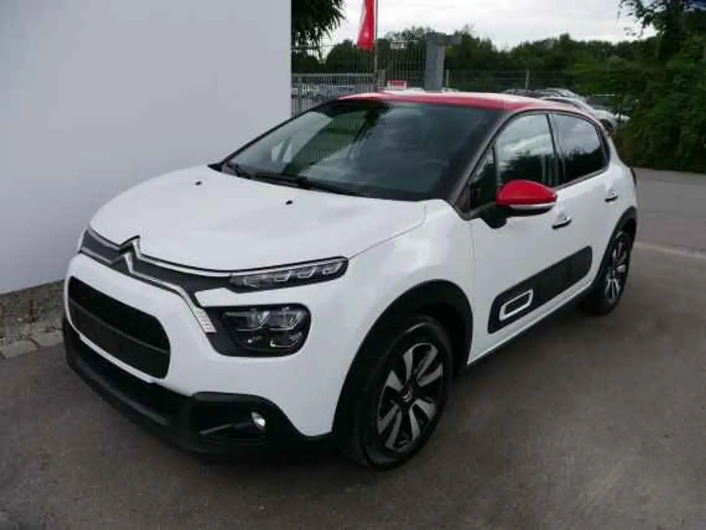 Citroen C3 PureTech 110 EAT6 Shine - S&S 110HP AUTOMATIK Weiß - 1