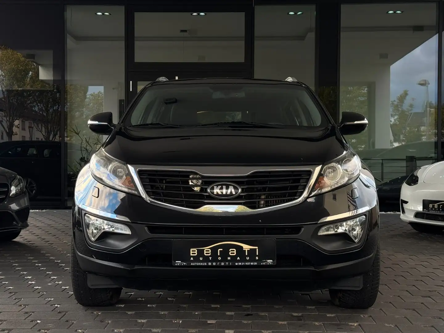 Kia Sportage 2.0 CRDi AWD |ab.AHK|Panorama|SHZ V+H Gris - 1