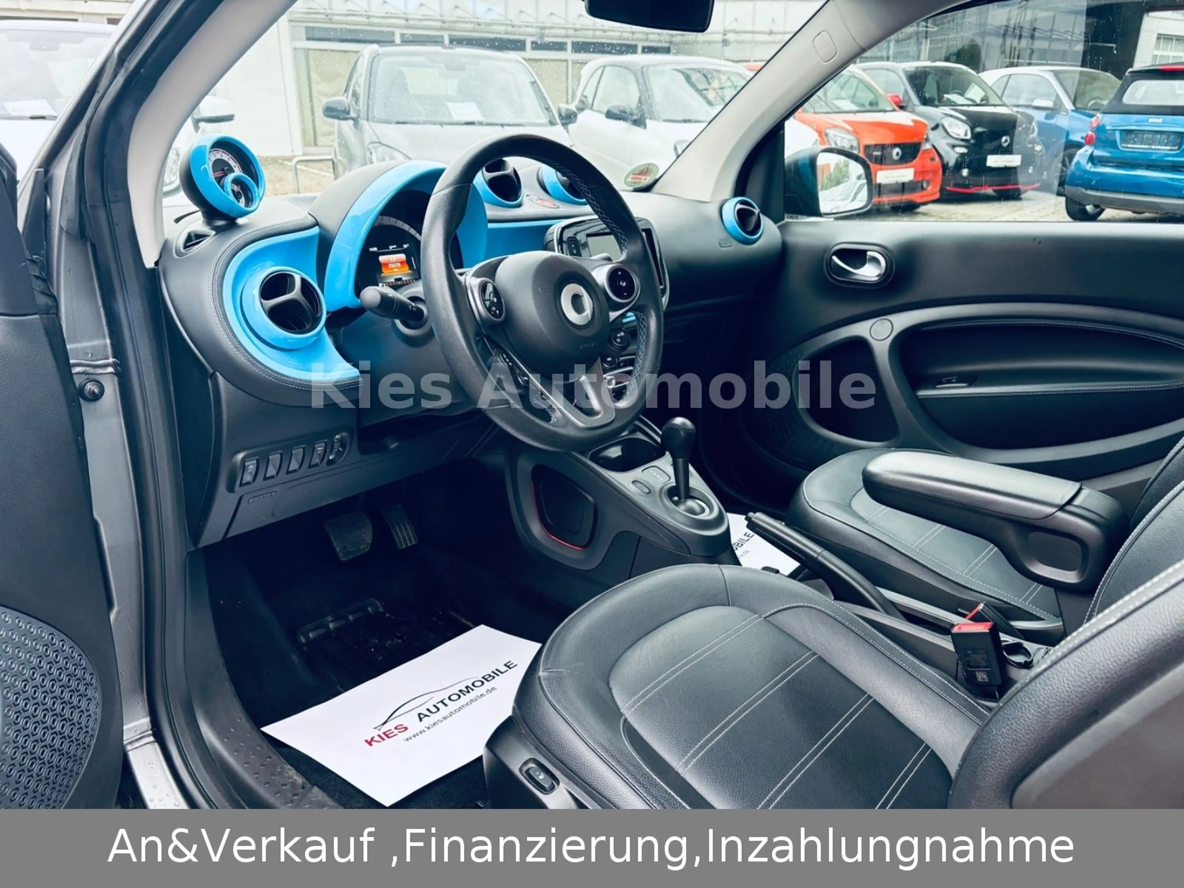 smart forTwo Cabrio Brabus Tailor Made LEDER/NAVI/KAME — photo 13