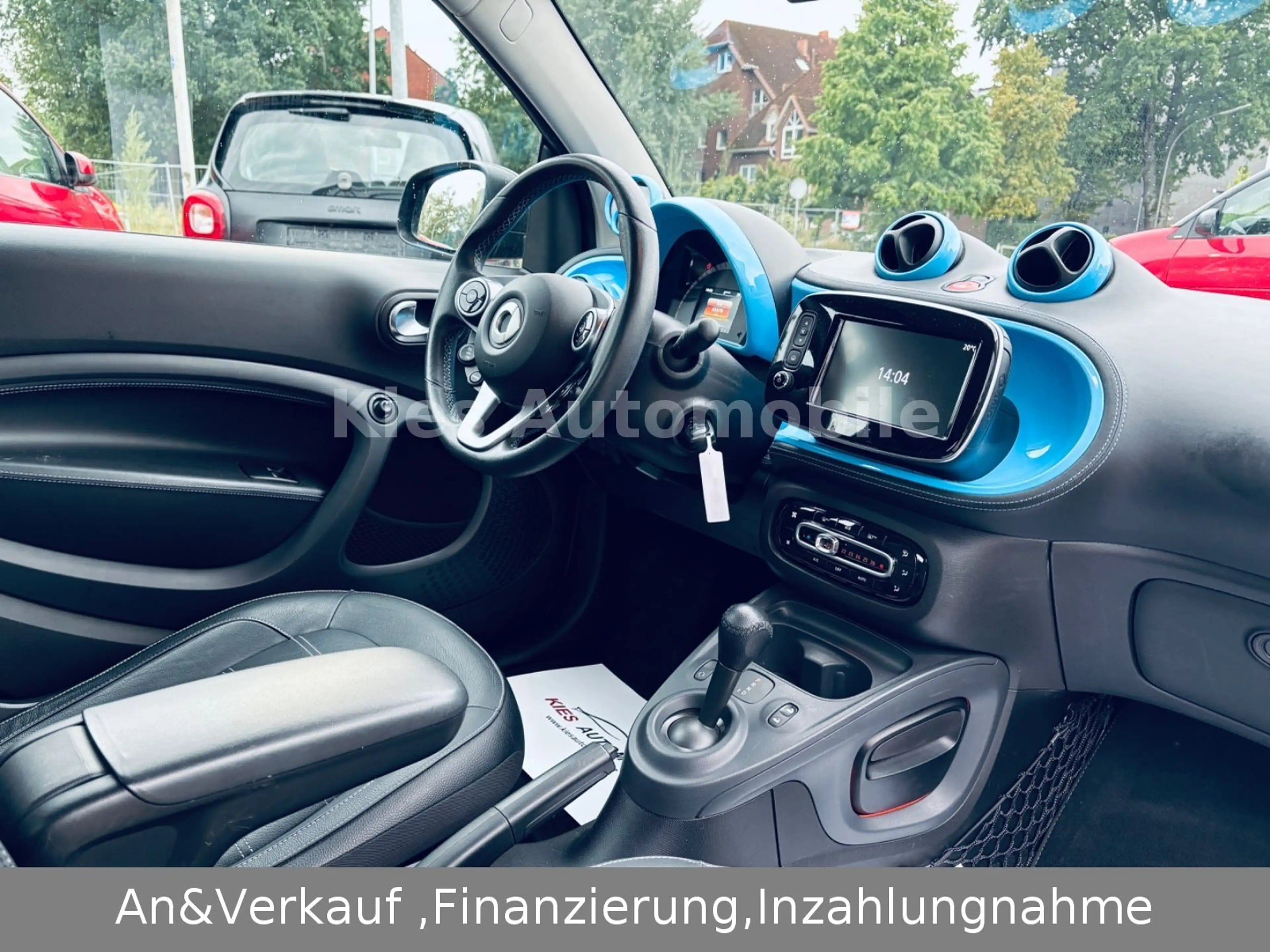 smart forTwo Cabrio Brabus Tailor Made LEDER/NAVI/KAME — photo 11