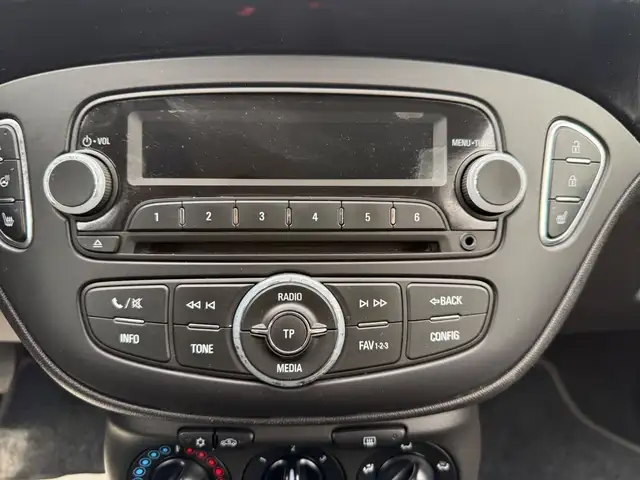 Opel Corsa view 14