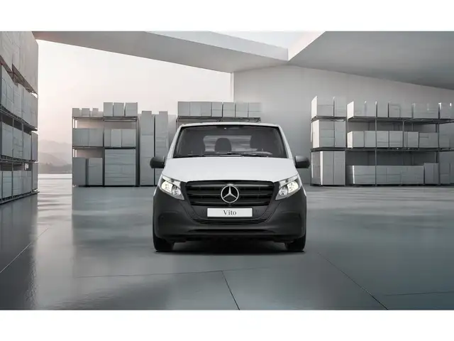 Mercedes-Benz Vito view 2