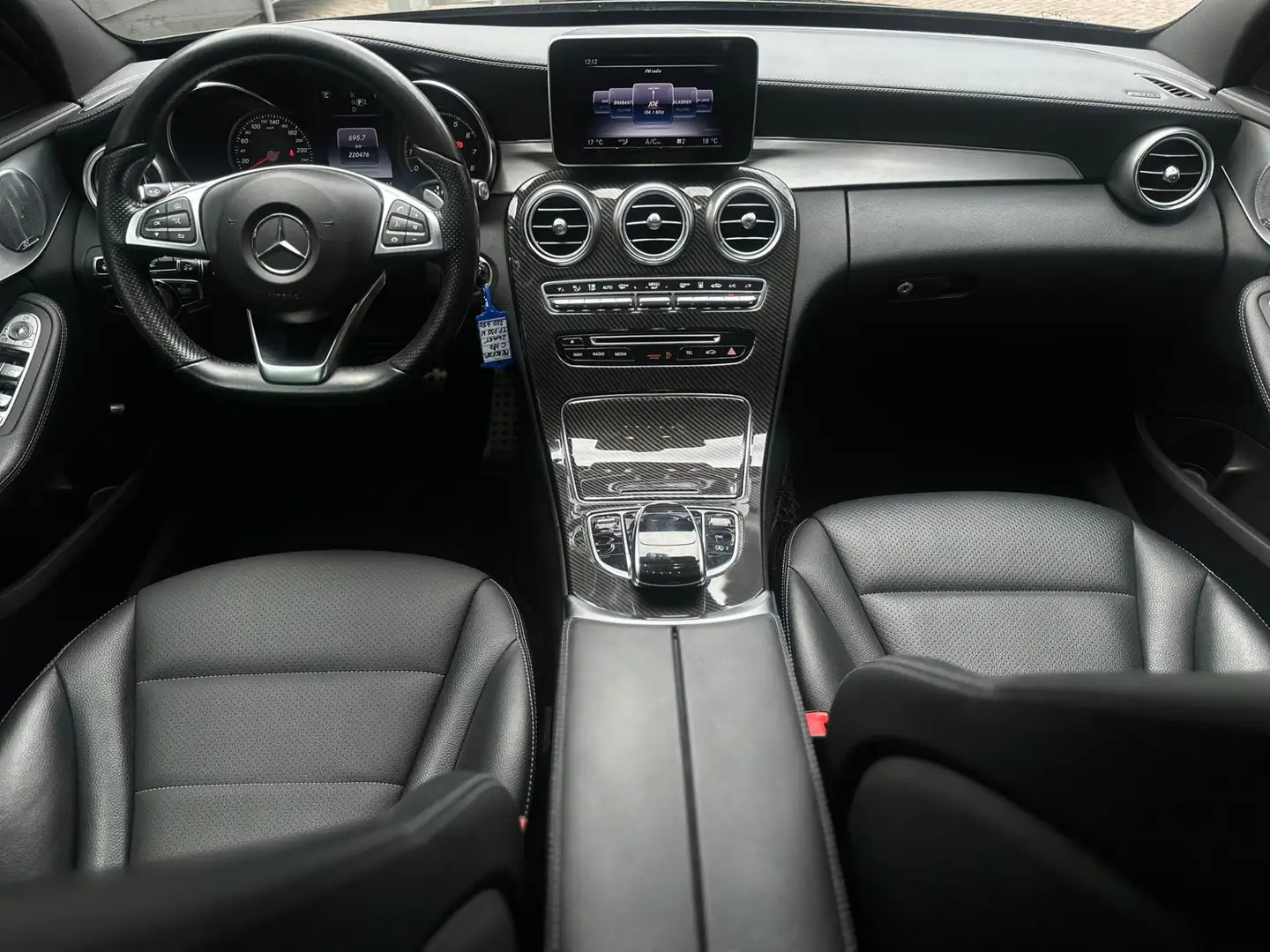 Mercedes-Benz C 180 Automaat AMG styling, burmester, lederen sportinte Zwart - 2