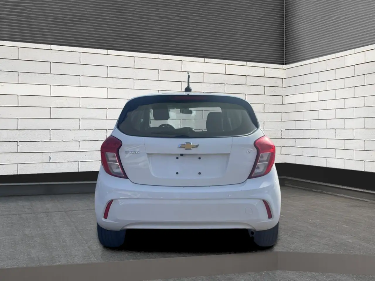 Chevrolet Spark снимка Chevrolet Spark