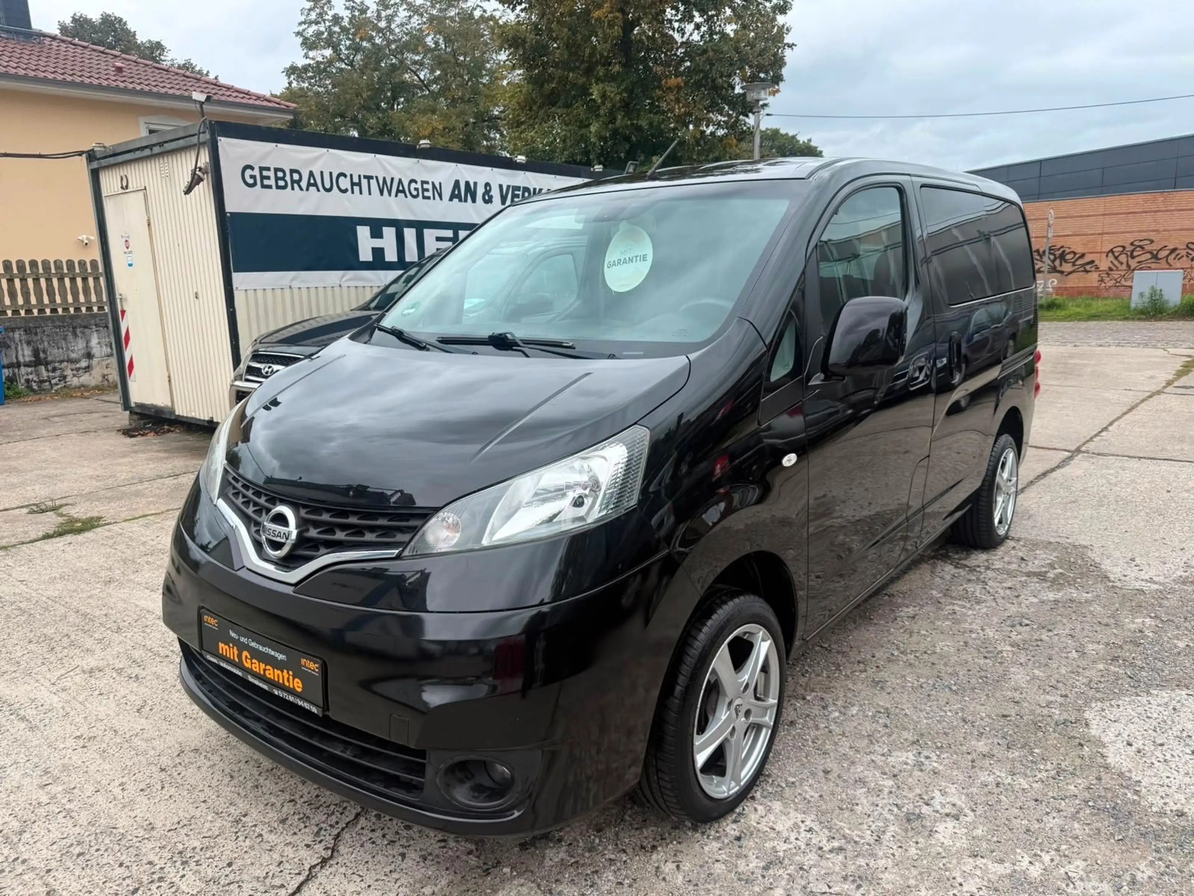 Nissan NV200 /Evalia Premium*7 SITZE*TUV NEU*TOP*AHK*