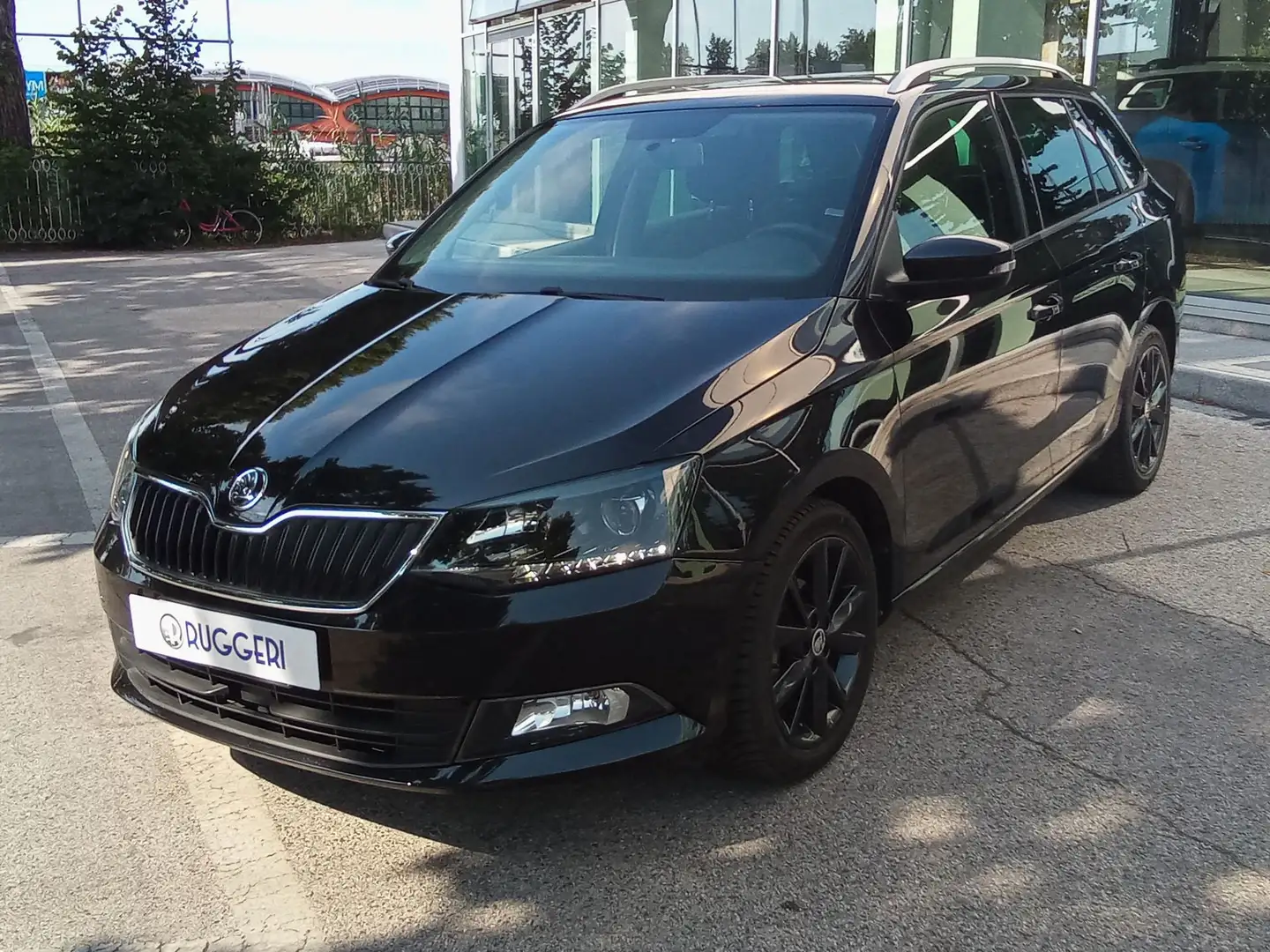 Skoda Fabia 1.4 TDI Wagon Ambition Siyah - 1