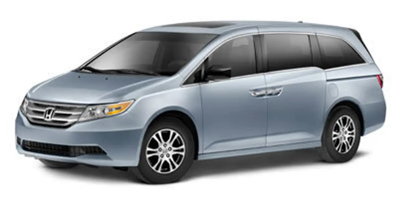 Honda Odyssey снимка Honda Odyssey