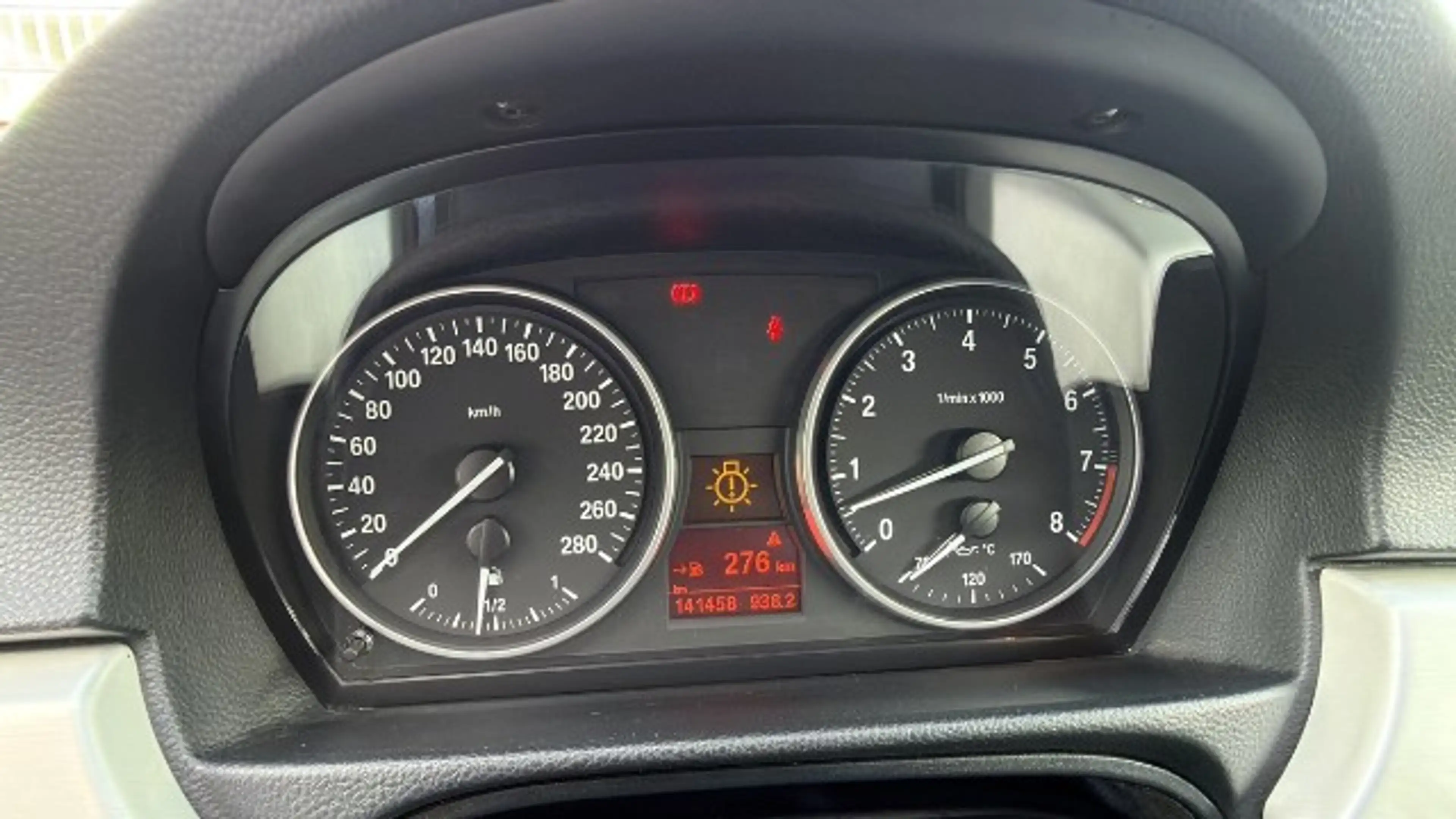 BMW 325 i Cabrio M Sport Paket HiFi SHZ 19" — photo 15