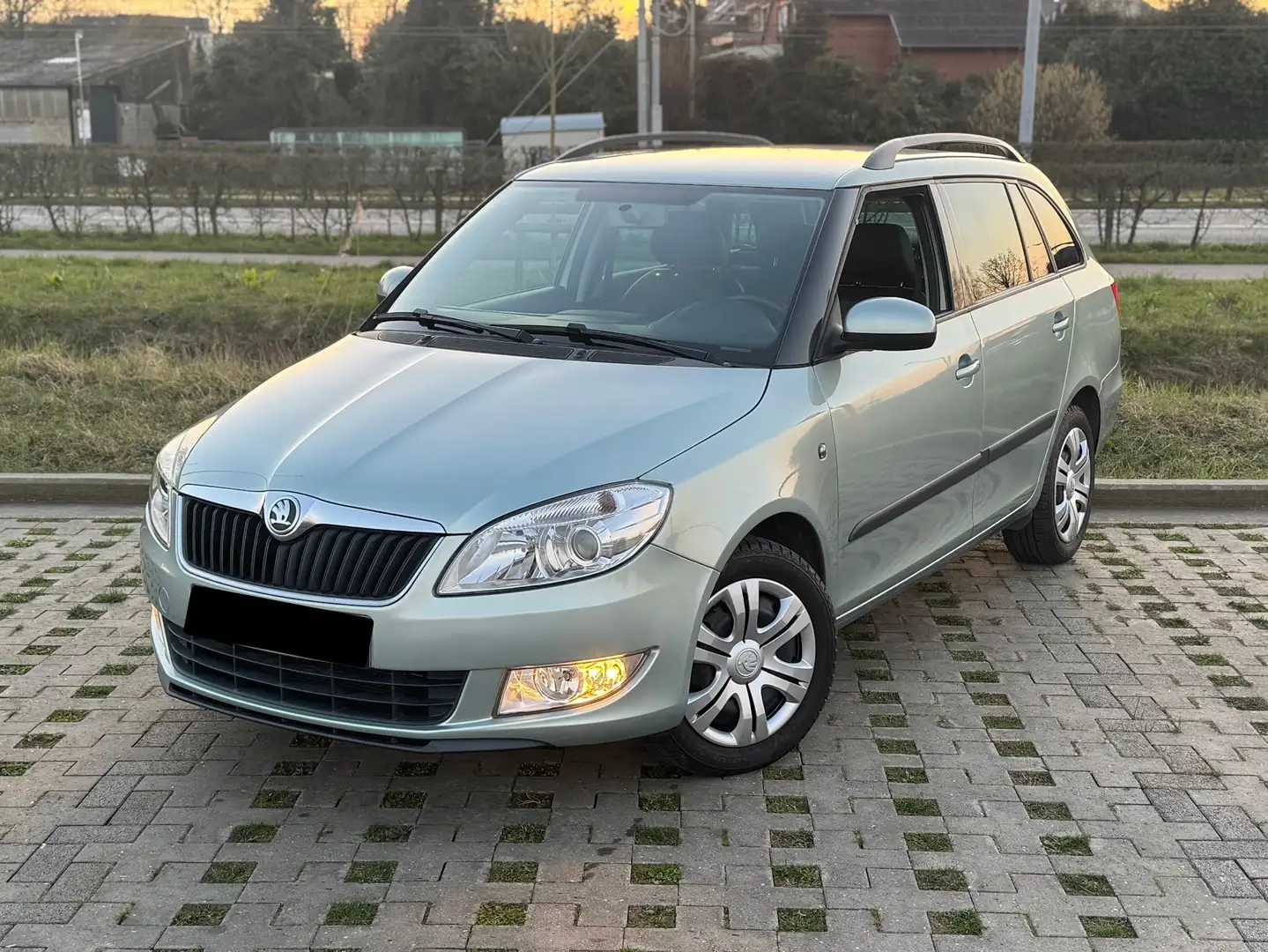 Skoda Fabia Break 1.2 TSI Neuf Garantie 12mois - 1